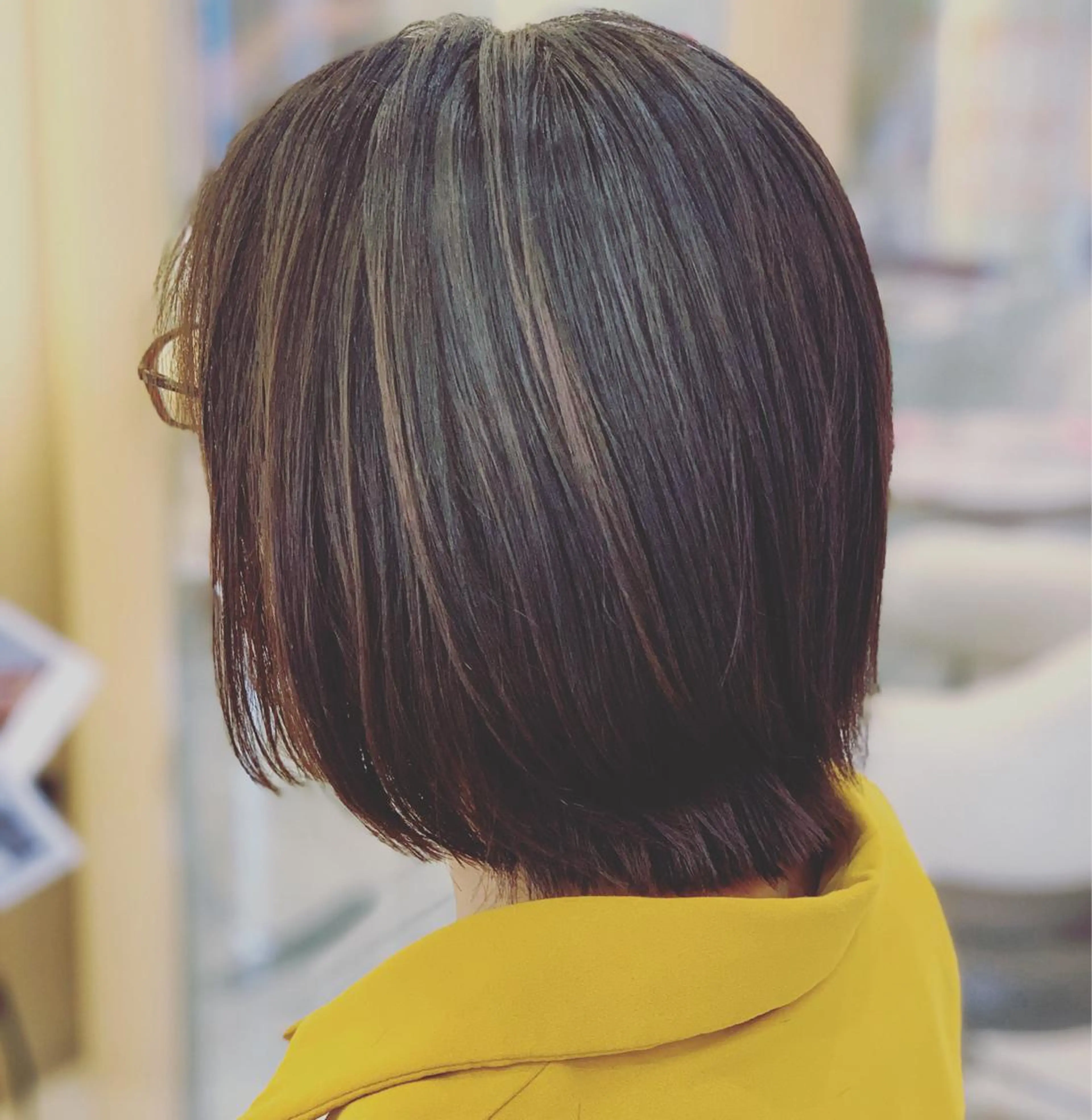 ミディアム カラー アディクシーカラー アクアカラー ハイライトカラー ボブ ハイライト トータルビューティー K:R鶴川のヘアスタイル