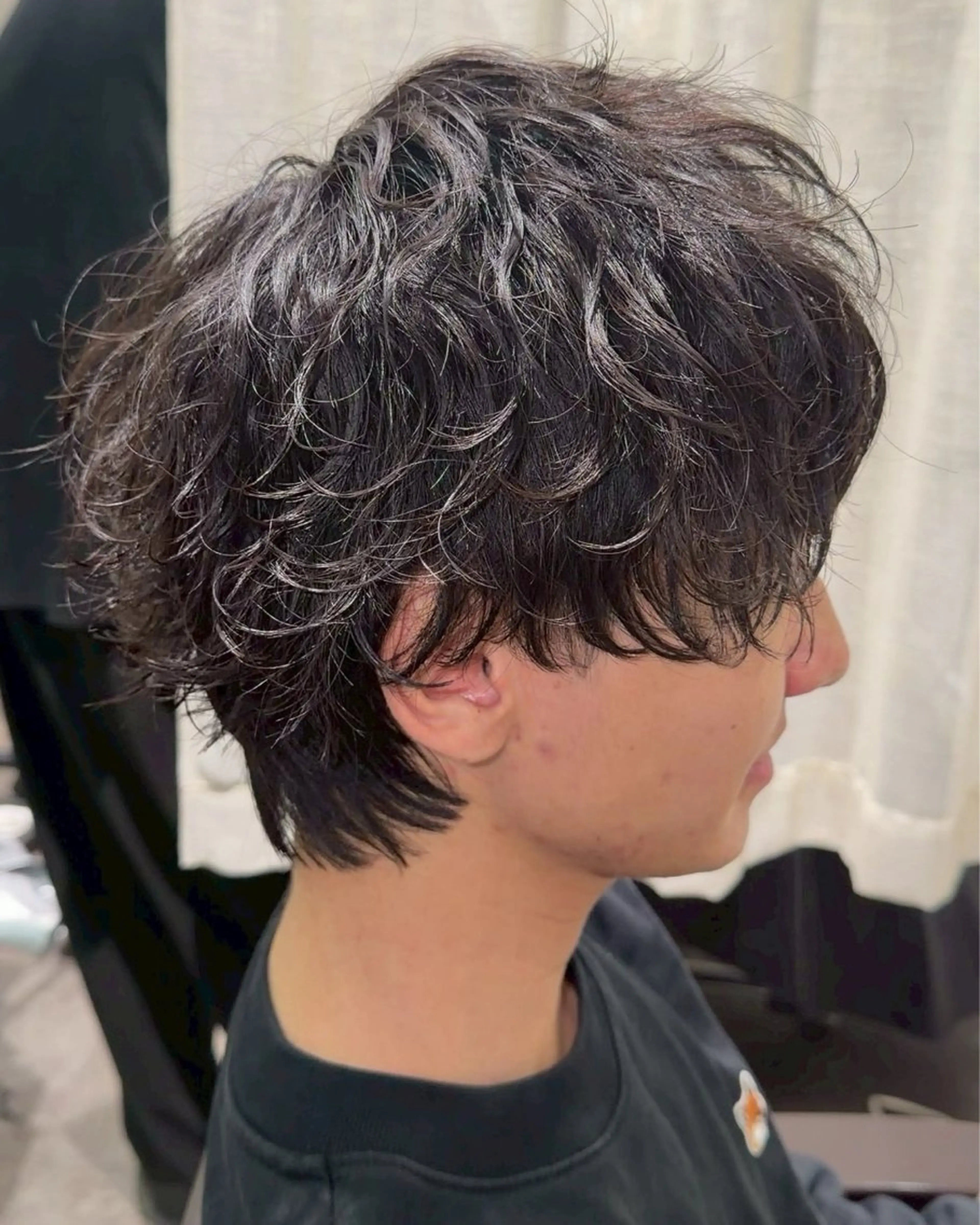 パーマ メンズ est-r. Hinanoのヘアスタイル