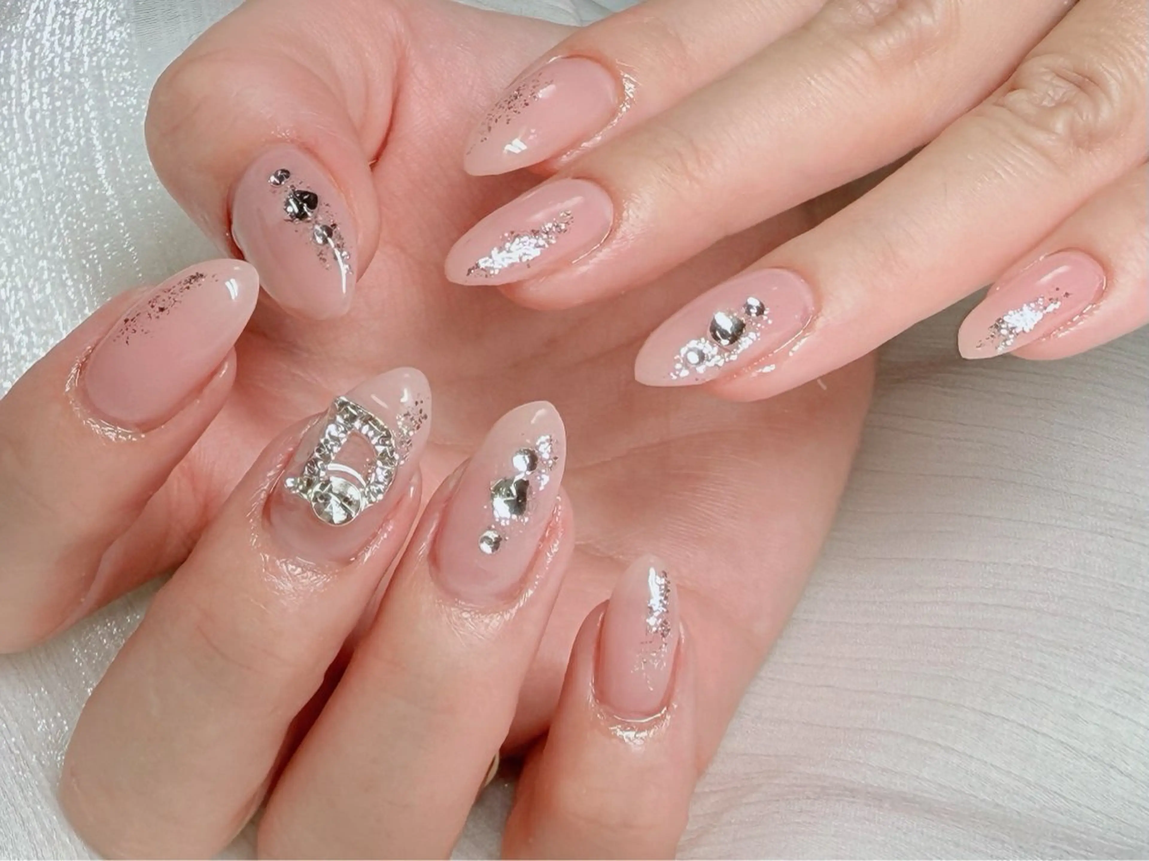 ネイル アートネイル チークネイル 長さ出し フラッシュネイル フットネイル ハンドネイル Nail Annのネイルデザイン