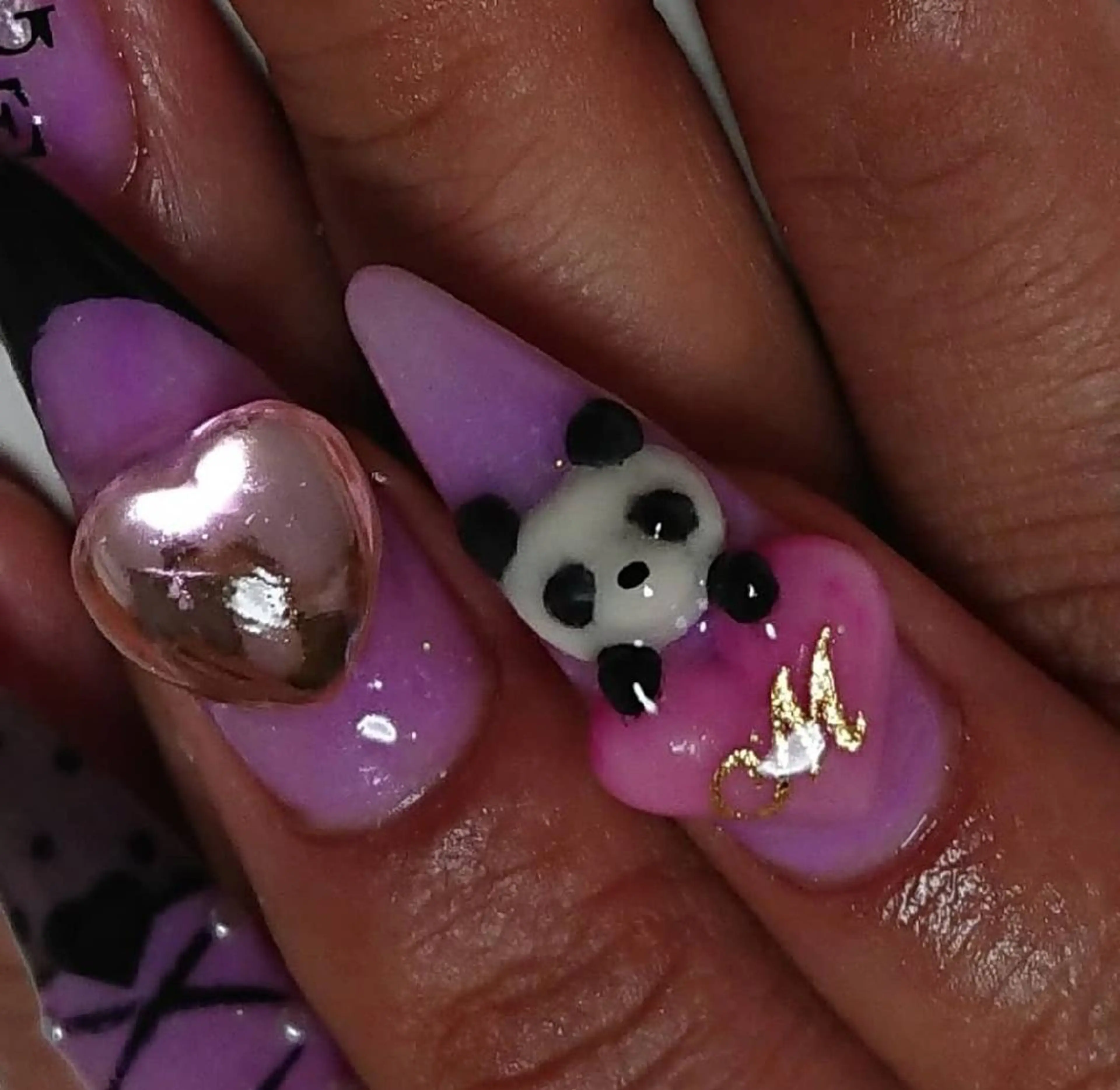 ネイル ハート スカルプネイル ストーンネイル Lilith Nailのネイルデザイン