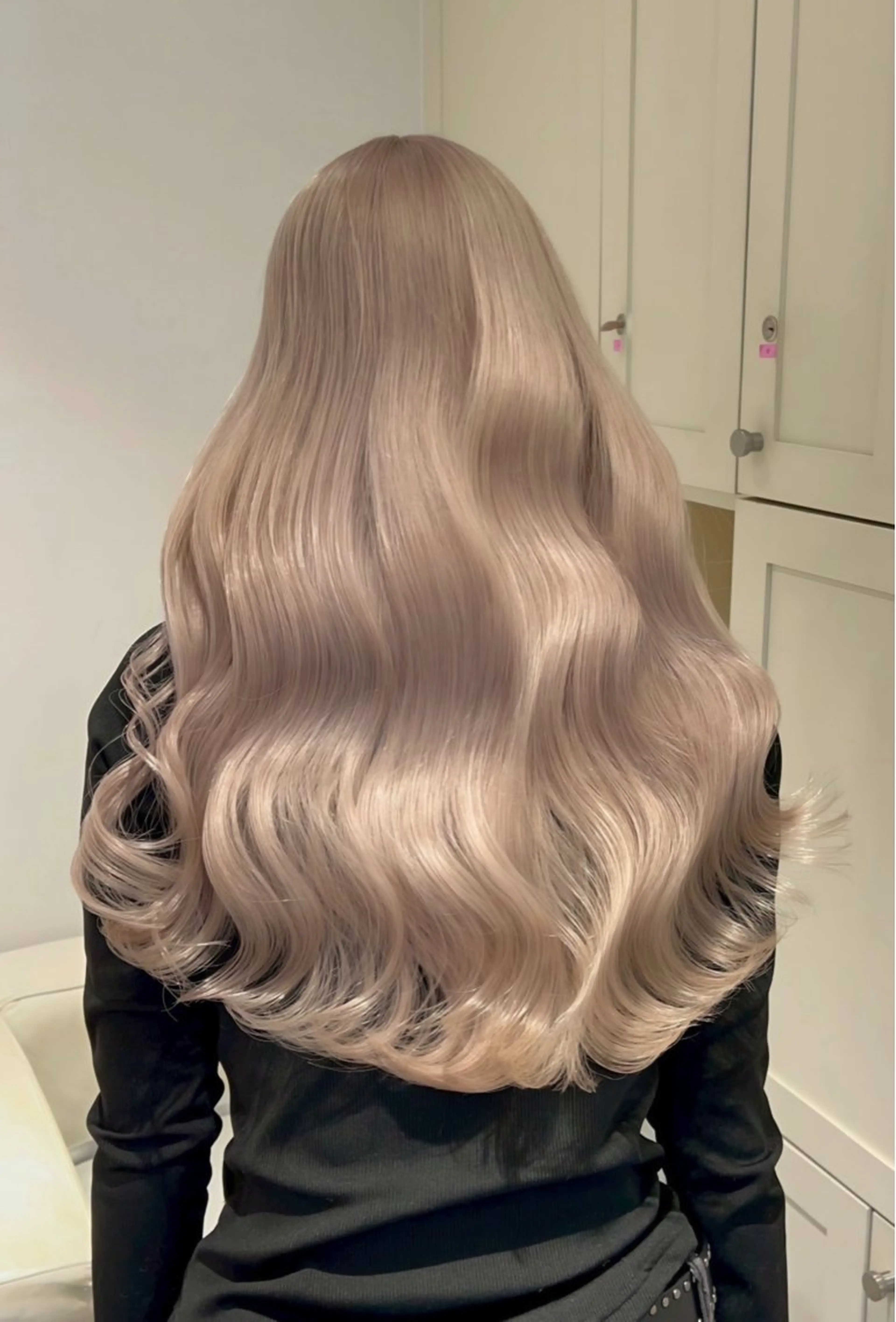 ロング ヘアカラー トリートメント コスギ ユカナのヘアスタイル