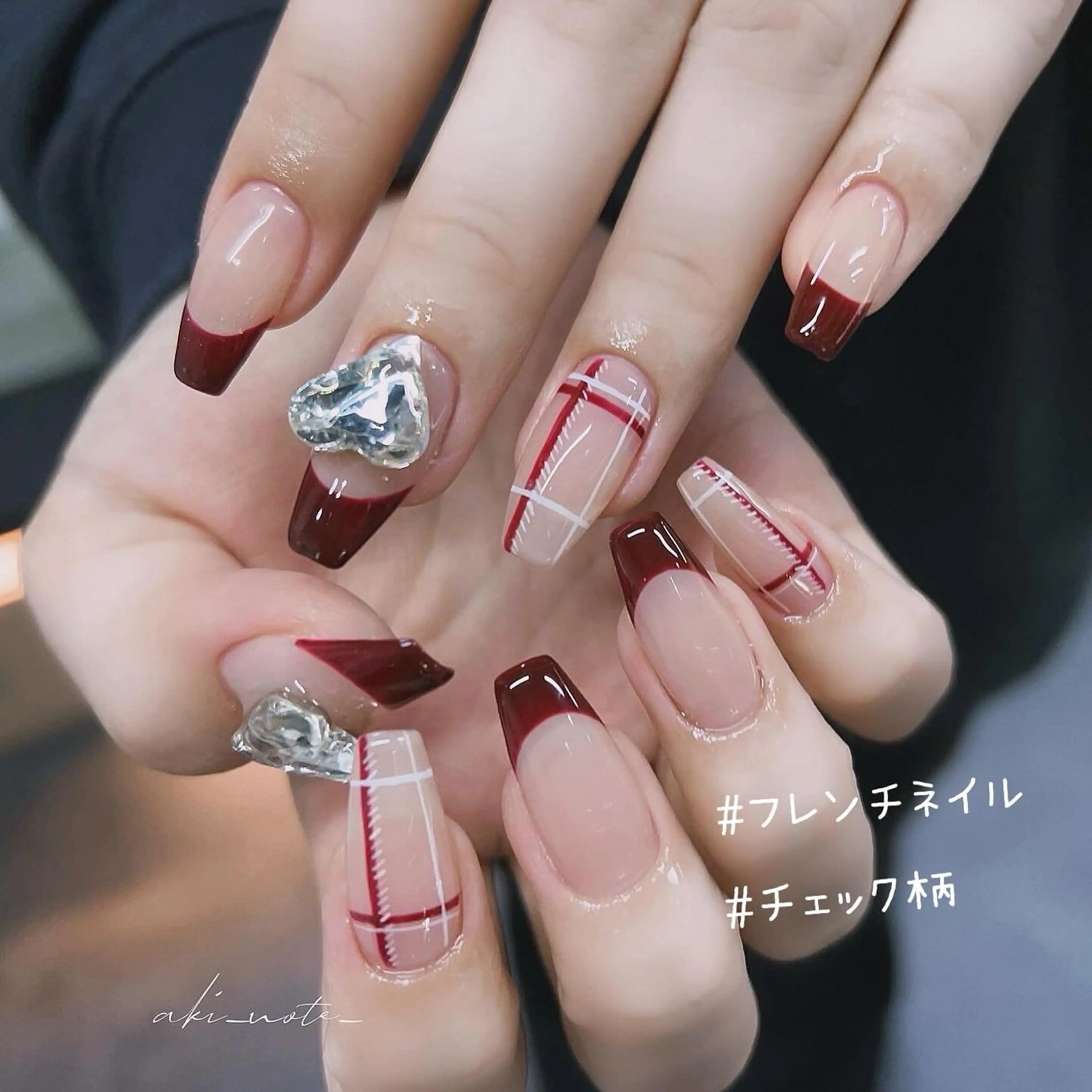 ネイル フレンチネイル バレンタイン ハンドネイル フットネイル GRANDE大須 栄/店長 aki🌙のネイルデザイン