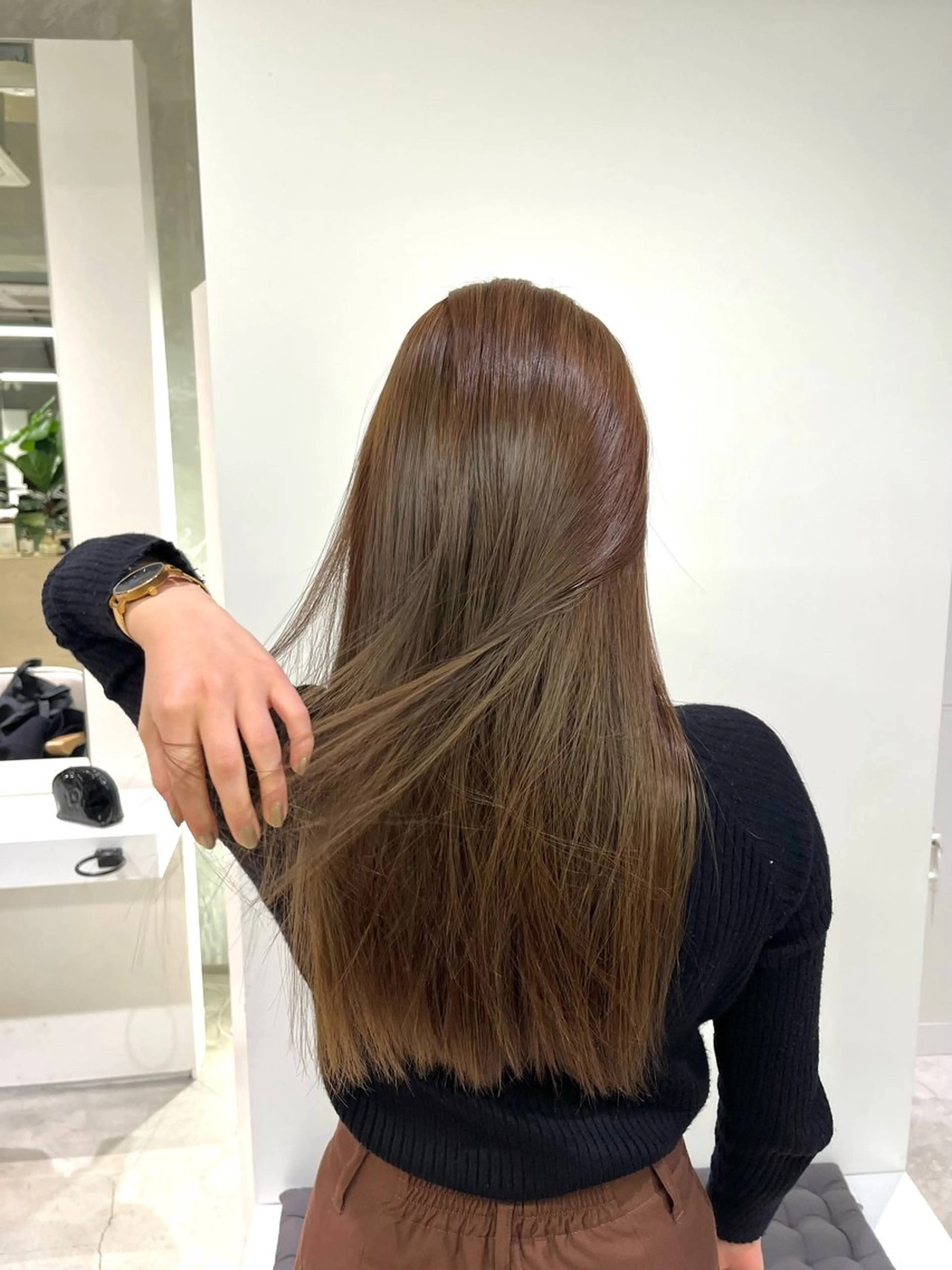 ロング LONESS 銀座所属・こはる ／渋谷⇨銀座のヘアスタイル