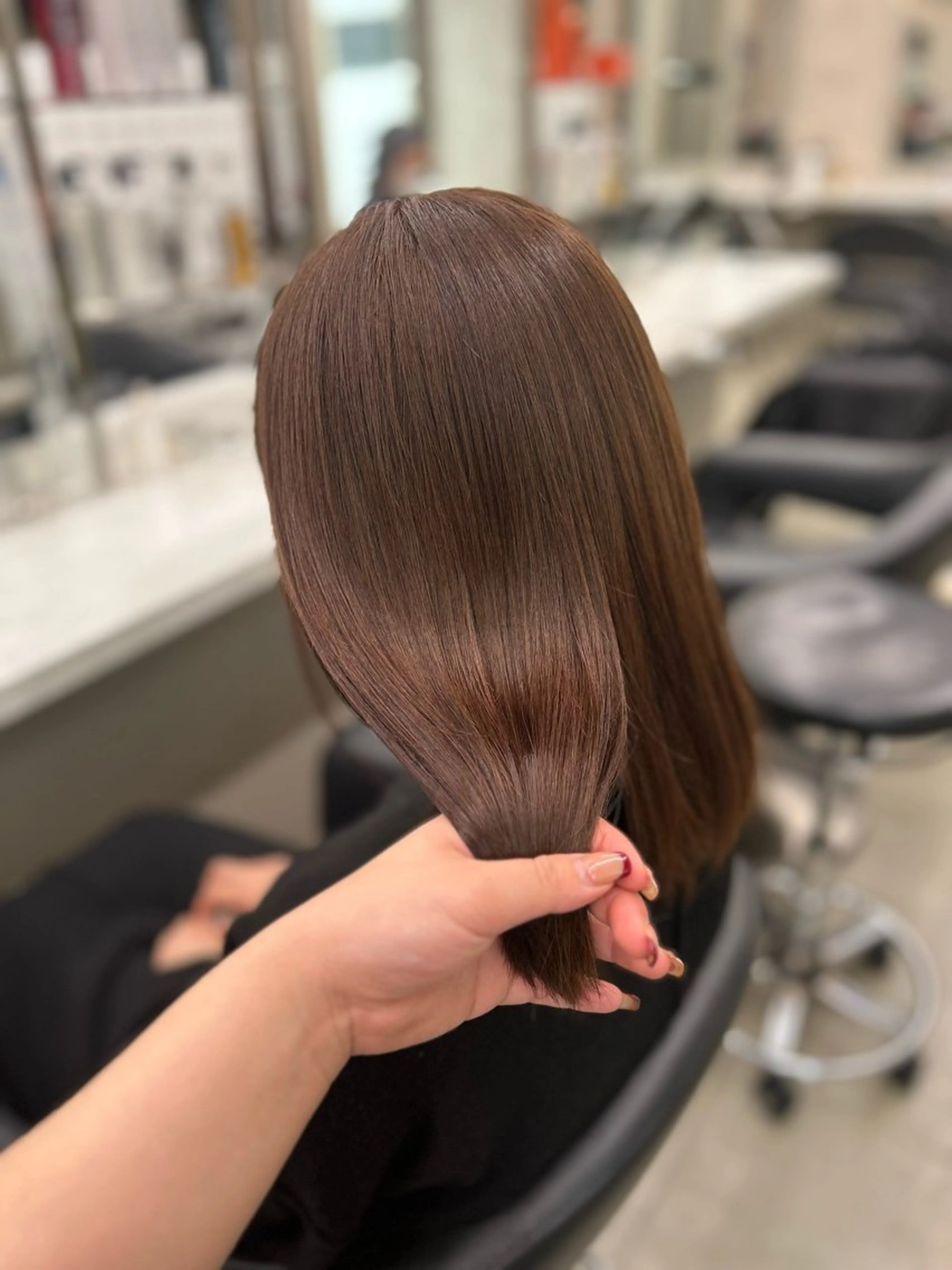 セミロング カラー パーマ ヘアアレンジ メンズ キッズ ヘアカラー トリートメント ヘアセット ブリーチなしカラー/ ブラウン/レイヤーのヘアスタイル