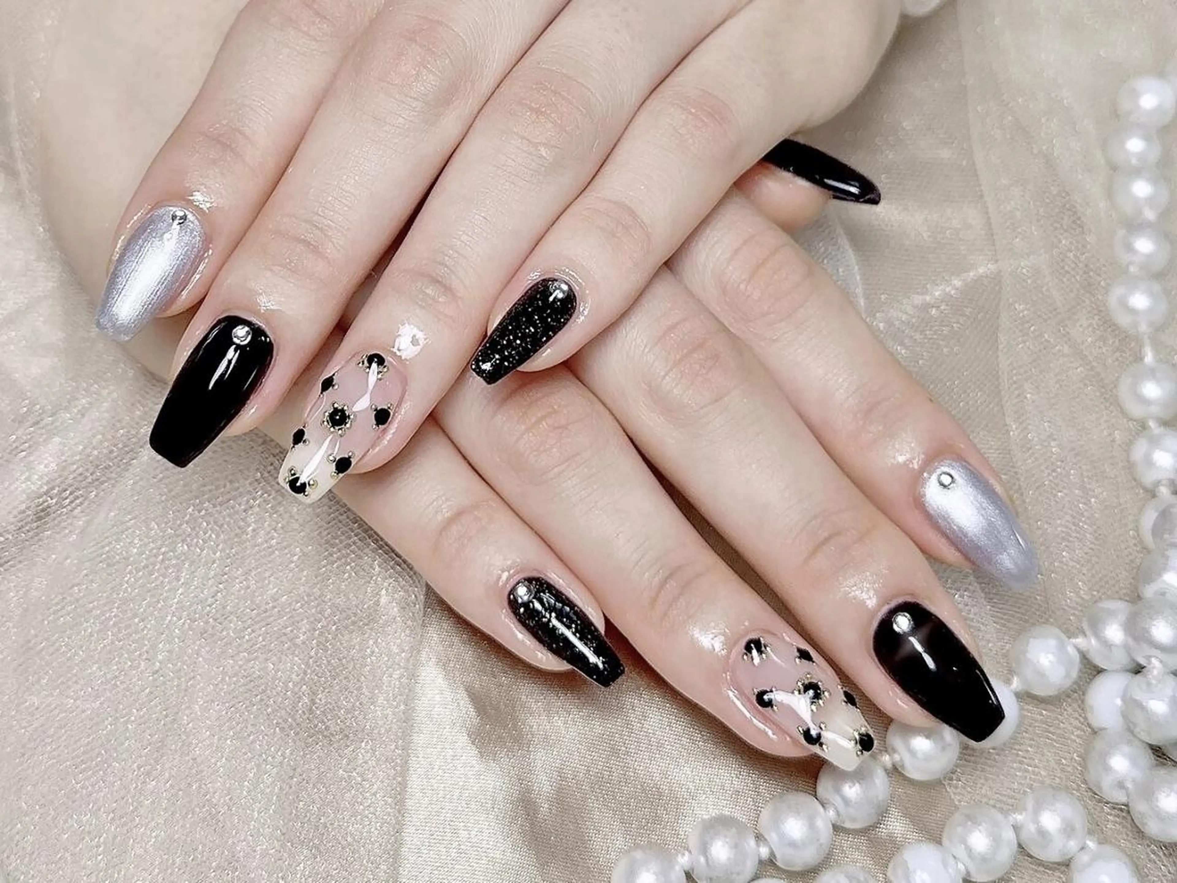 ネイル Aurum nailのネイルデザイン