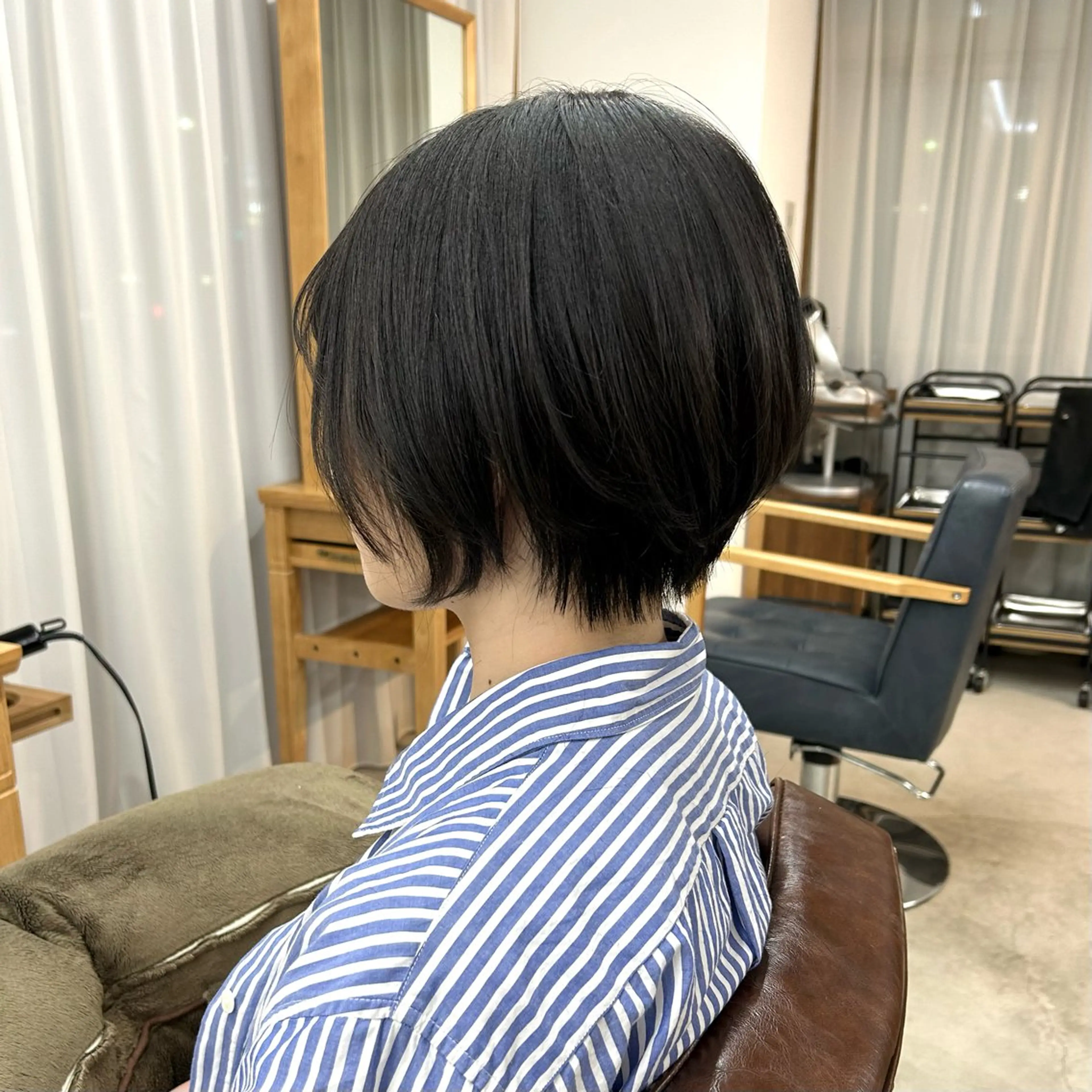 ショート cirrus🕊 山縣あかりのヘアスタイル