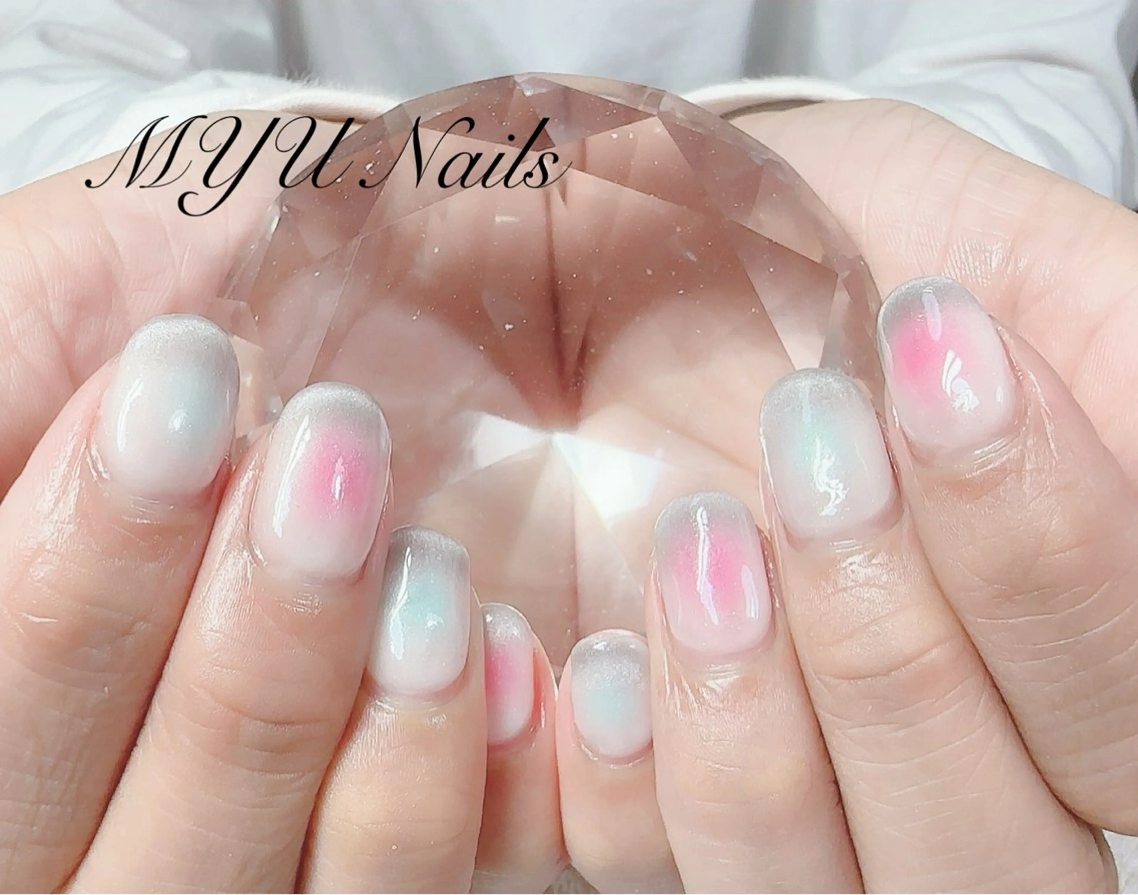 ネイル ジェルネイル 持ち込み パラジェル ハンドネイル ニュアンスネイル🌈 MYU Nailsのネイルデザイン
