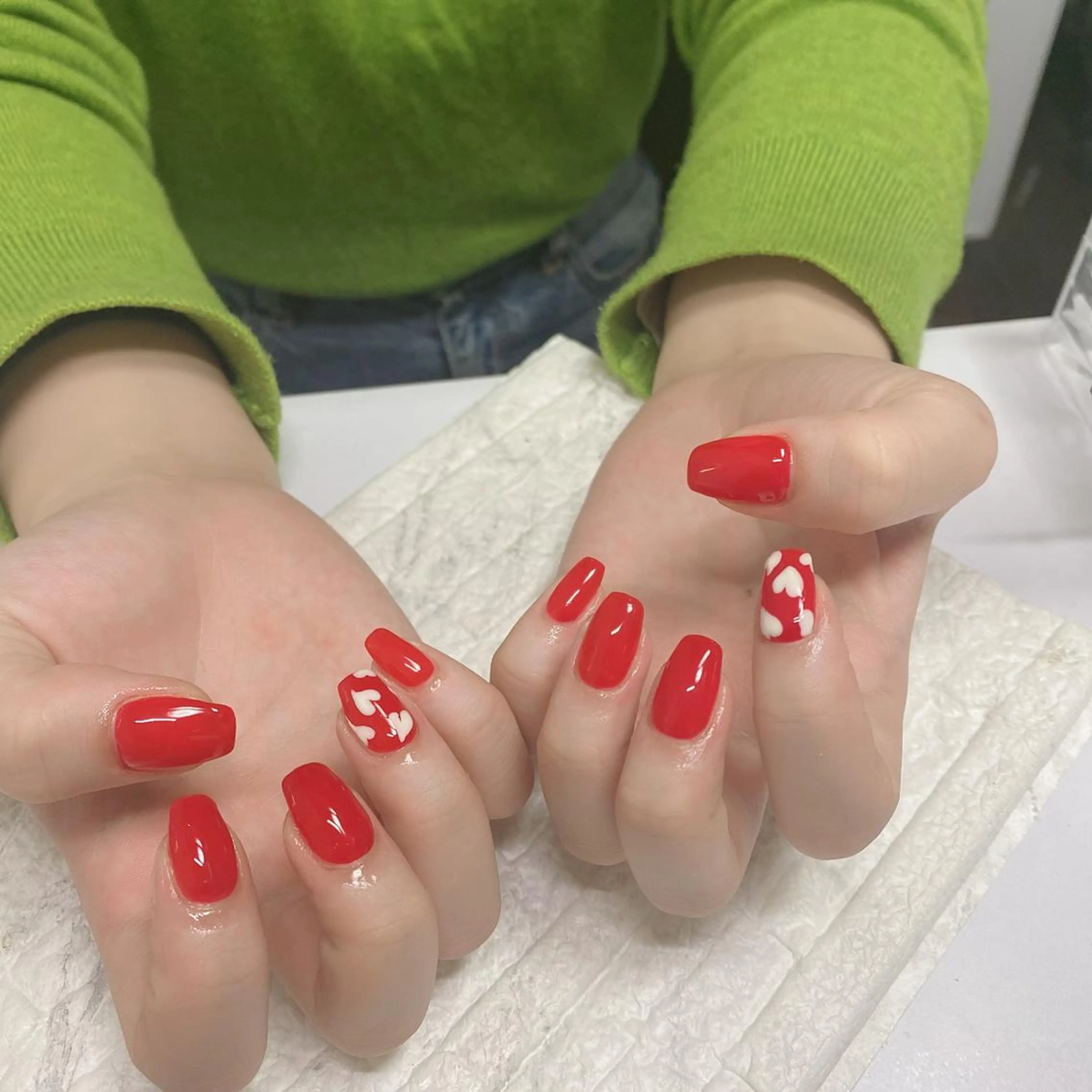 ネイル ハート バレンタイン ハンドネイル フットネイル yochi nailのネイルデザイン