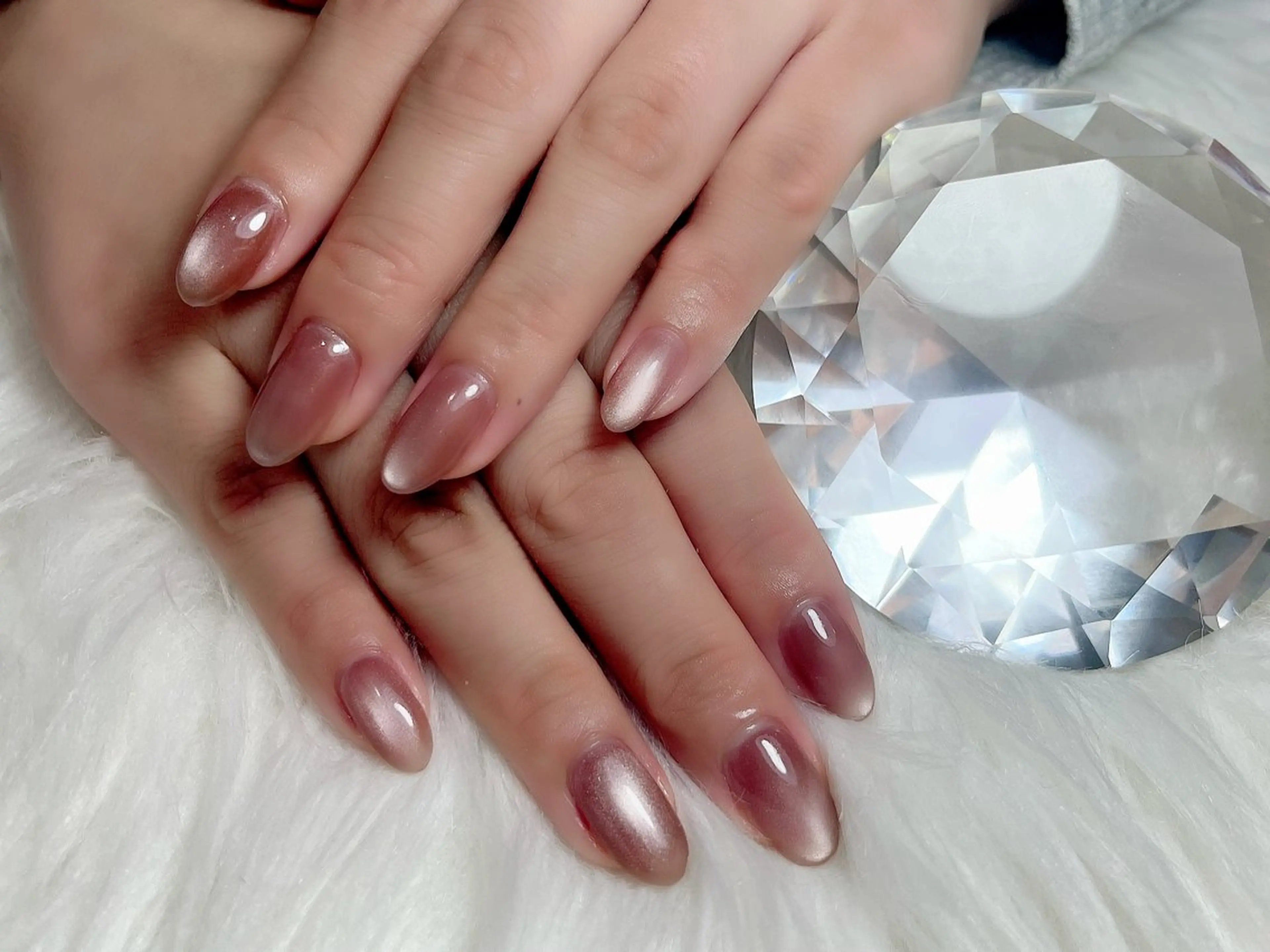 ネイル WHITE NAIL 大島のネイルデザイン