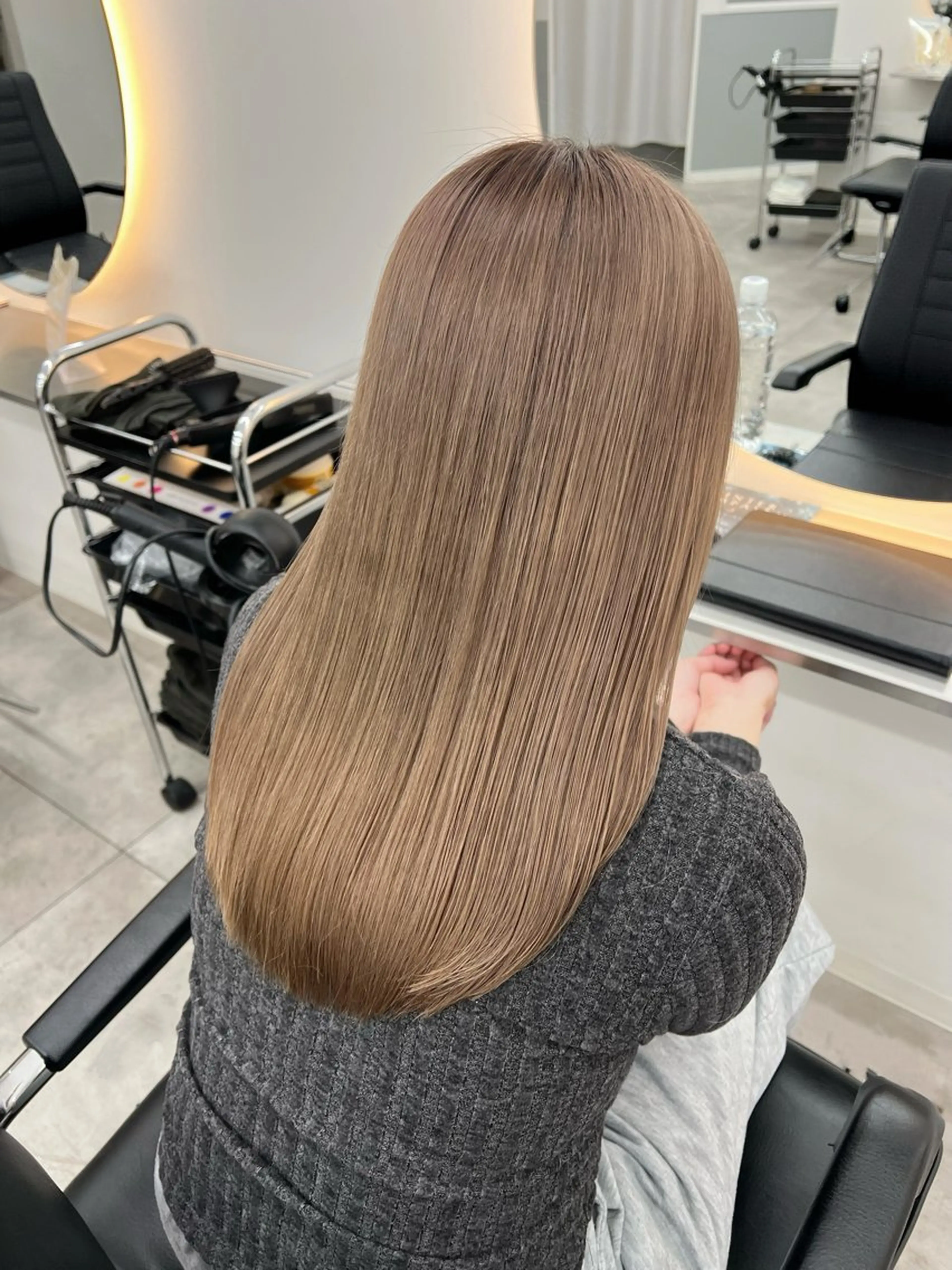 ロング カラー ベージュカラー ミルクティーベージュ ヘアカラー メンズパーマ特化/髪 質改善艶カラー/椿原のヘアスタイル