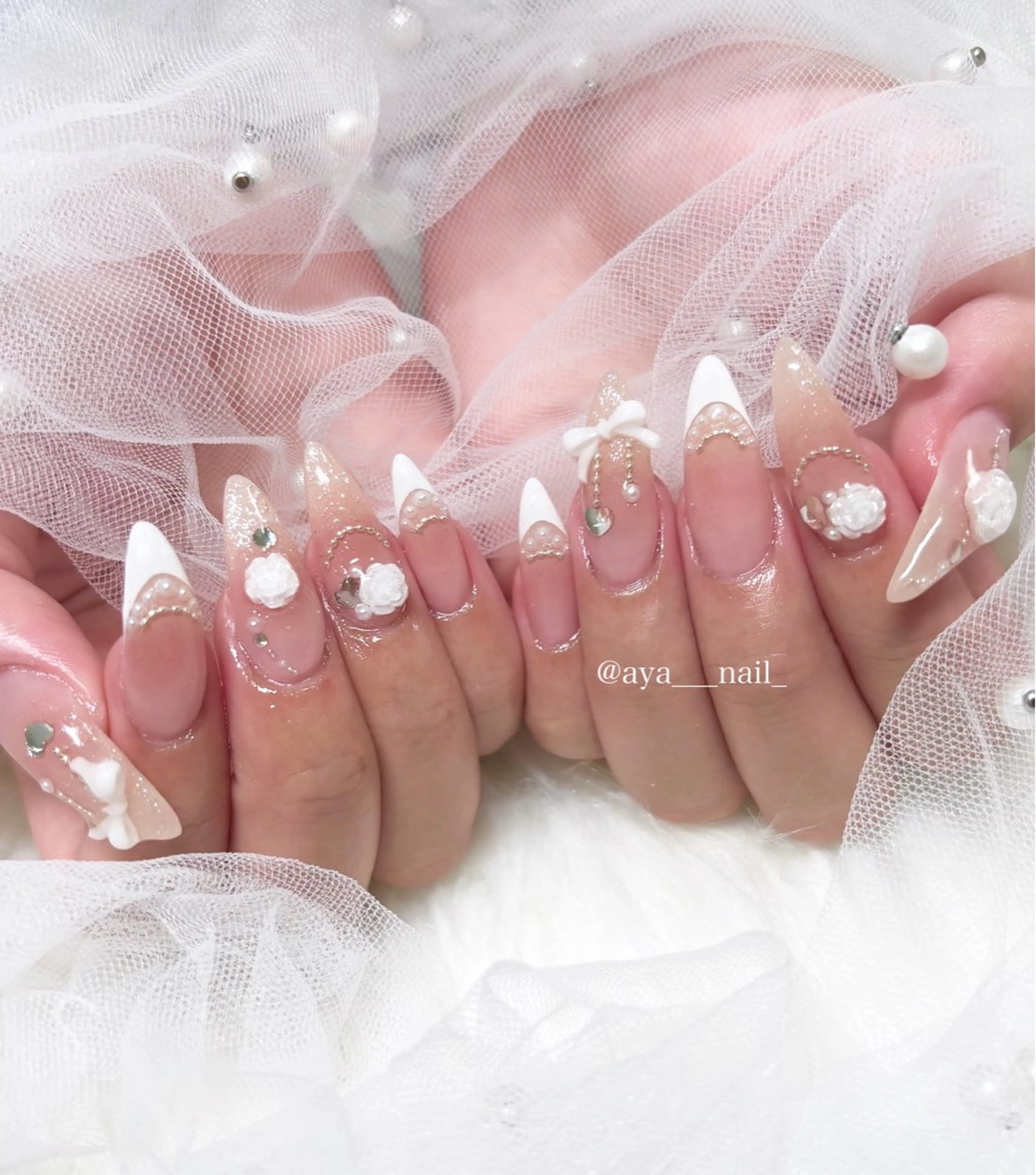 ネイル Roi〈ロワ〉 ayanaのネイルデザイン