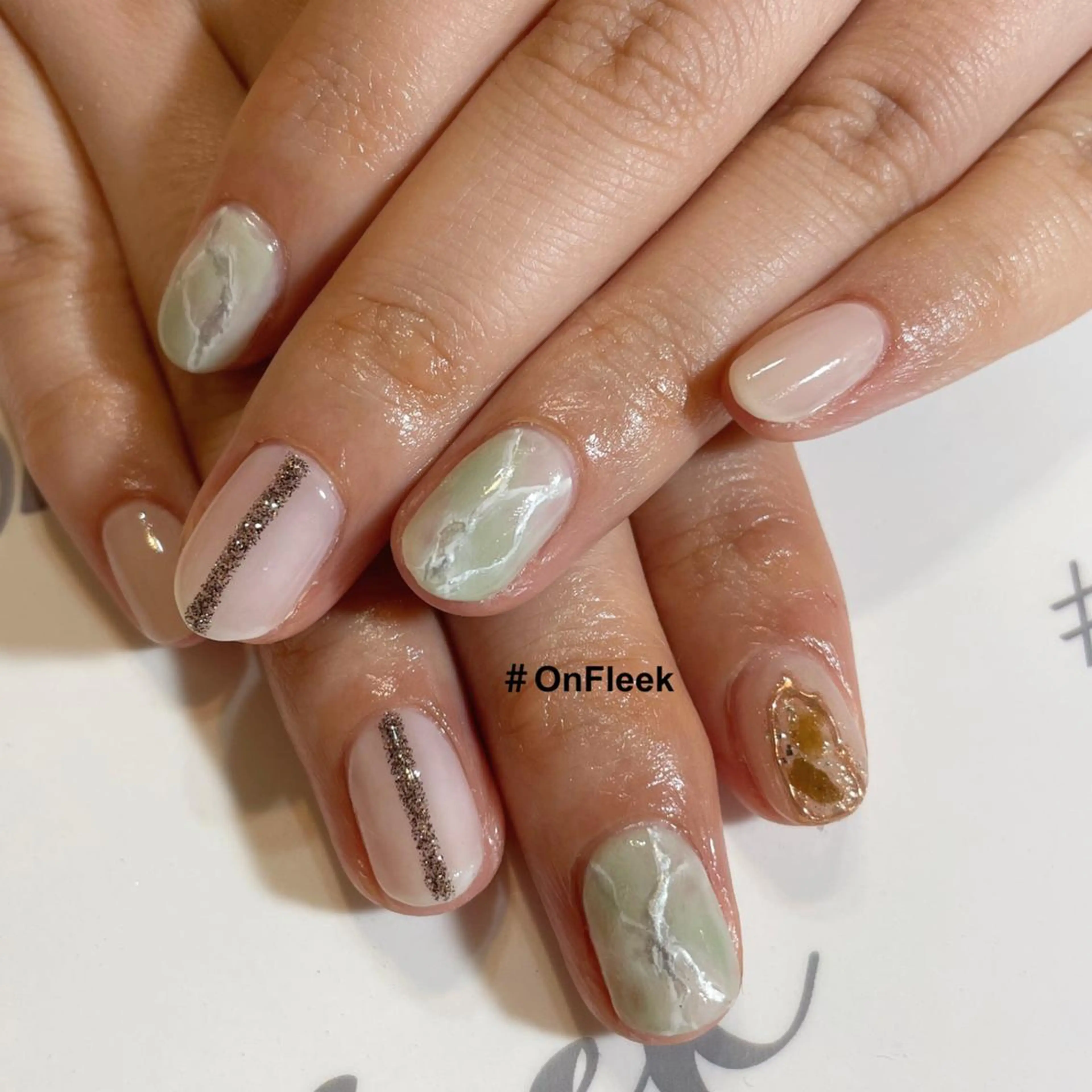 ネイル フットネイル NailSalon ＃OnFleekのネイルデザイン