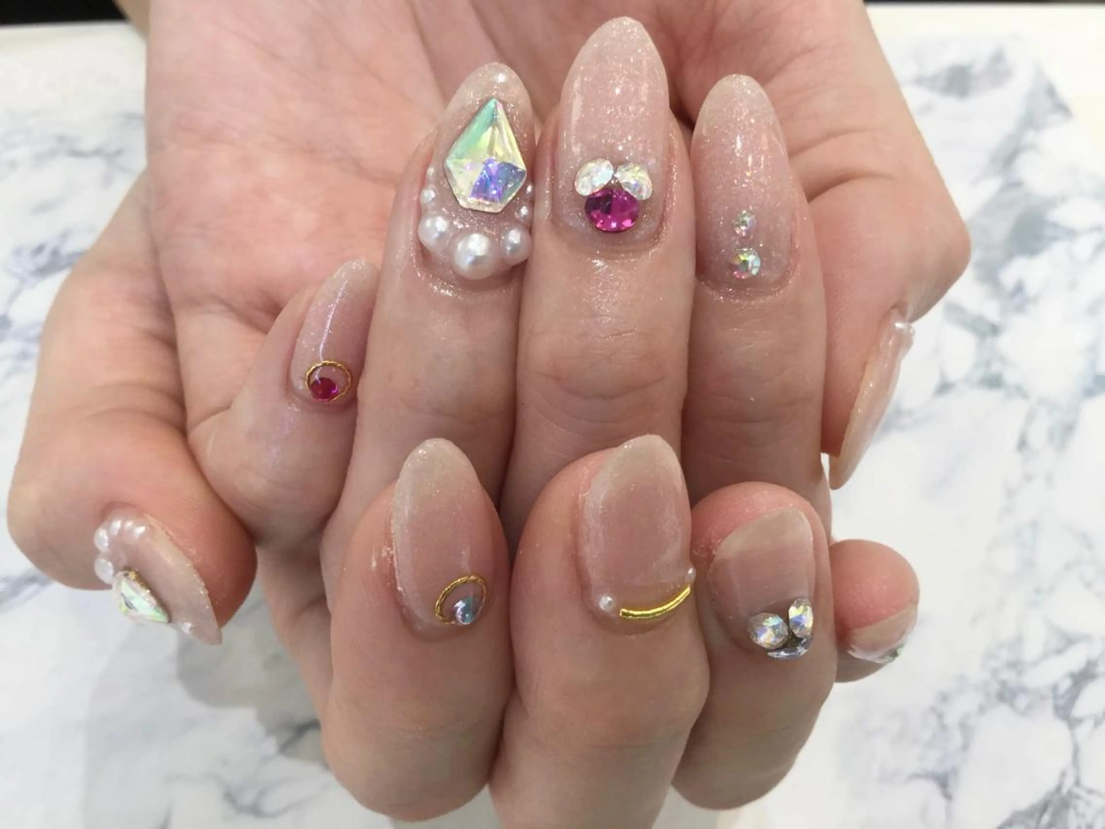 ネイル ハンドネイル nailsalon MINERVAのネイルデザイン