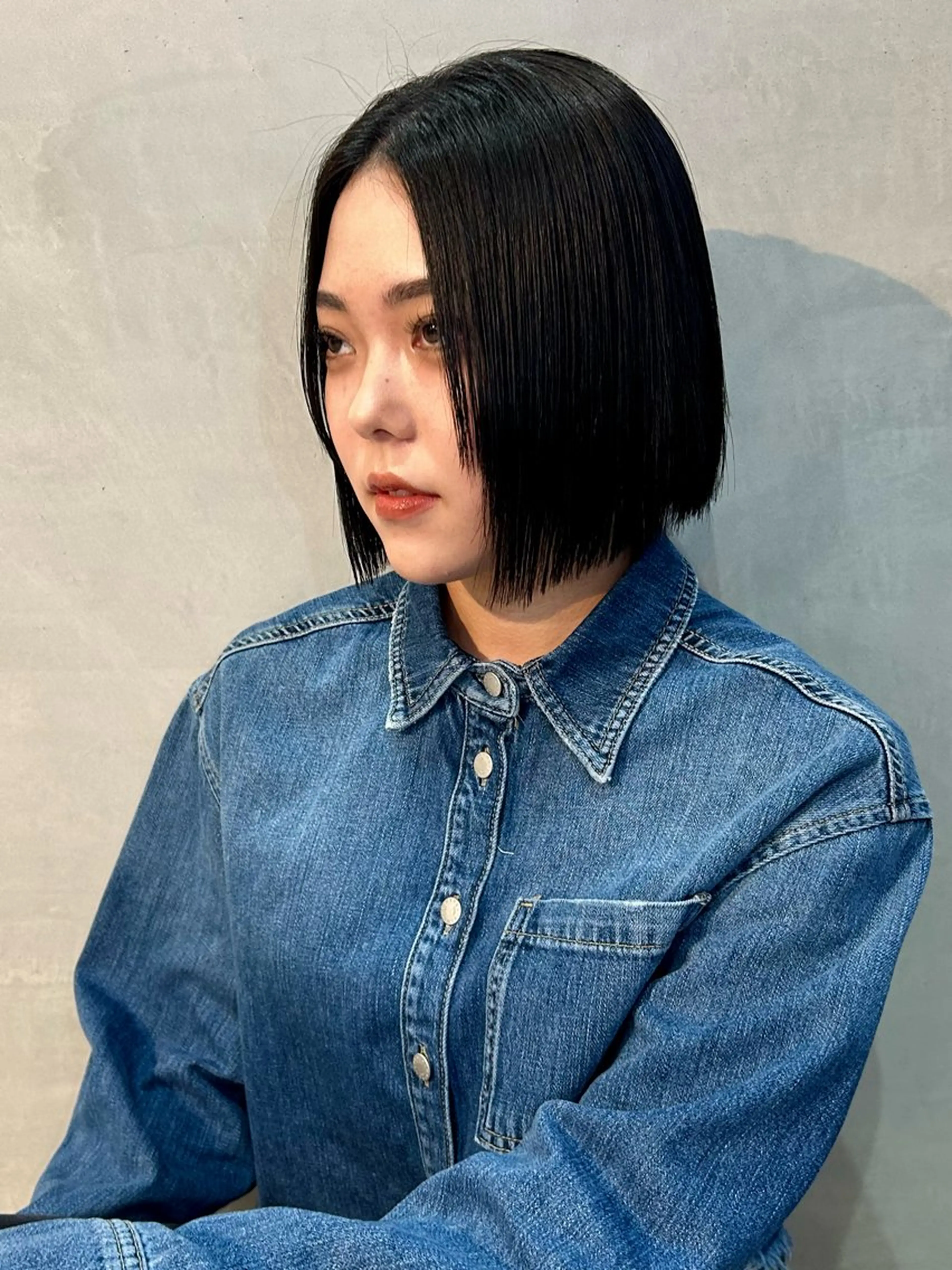 ショート カット (h)wim ウィムのヘアスタイル