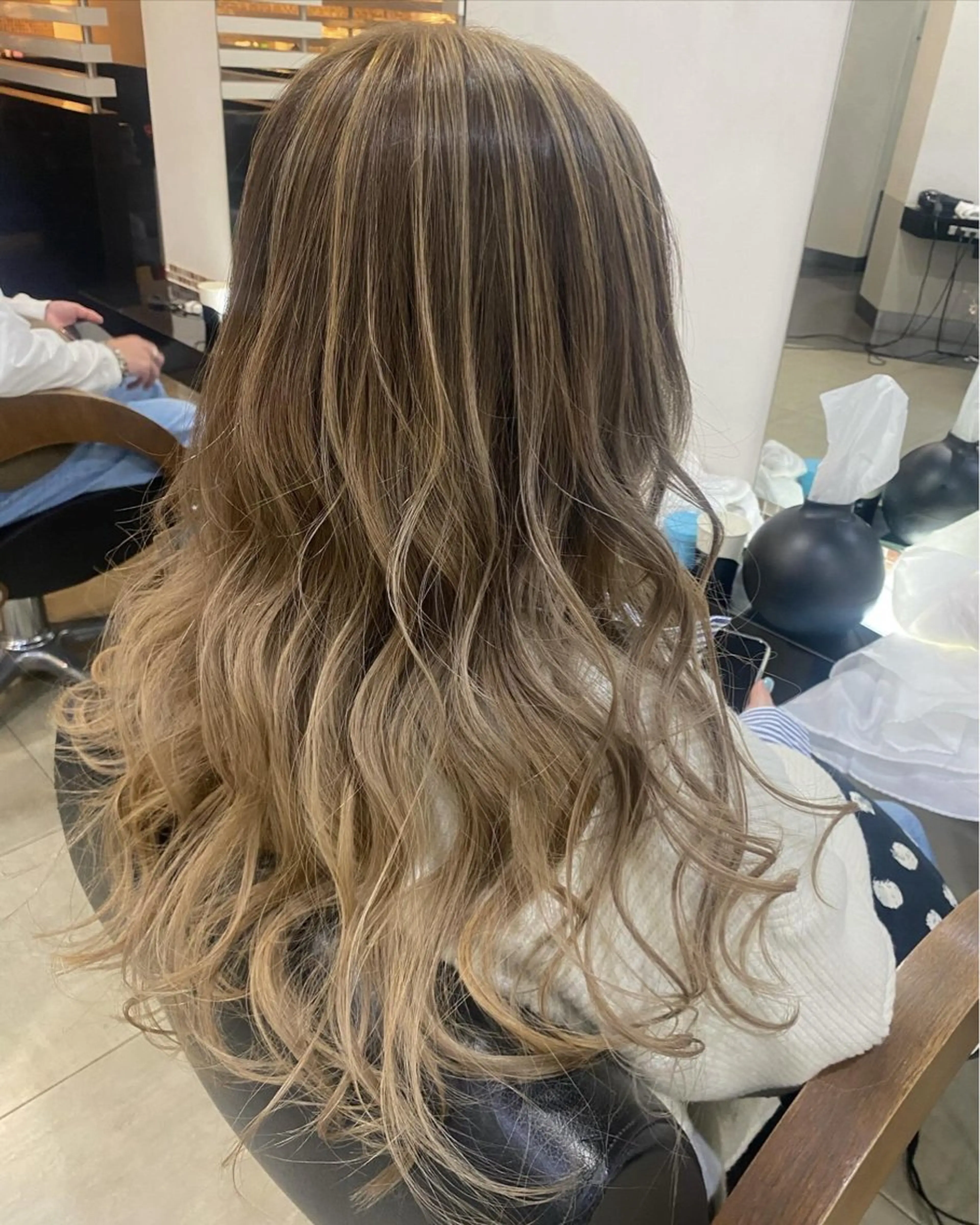 ロング カラー ヘアアレンジ バレイヤージュ レイヤーカット 烏山 達也のヘアスタイル