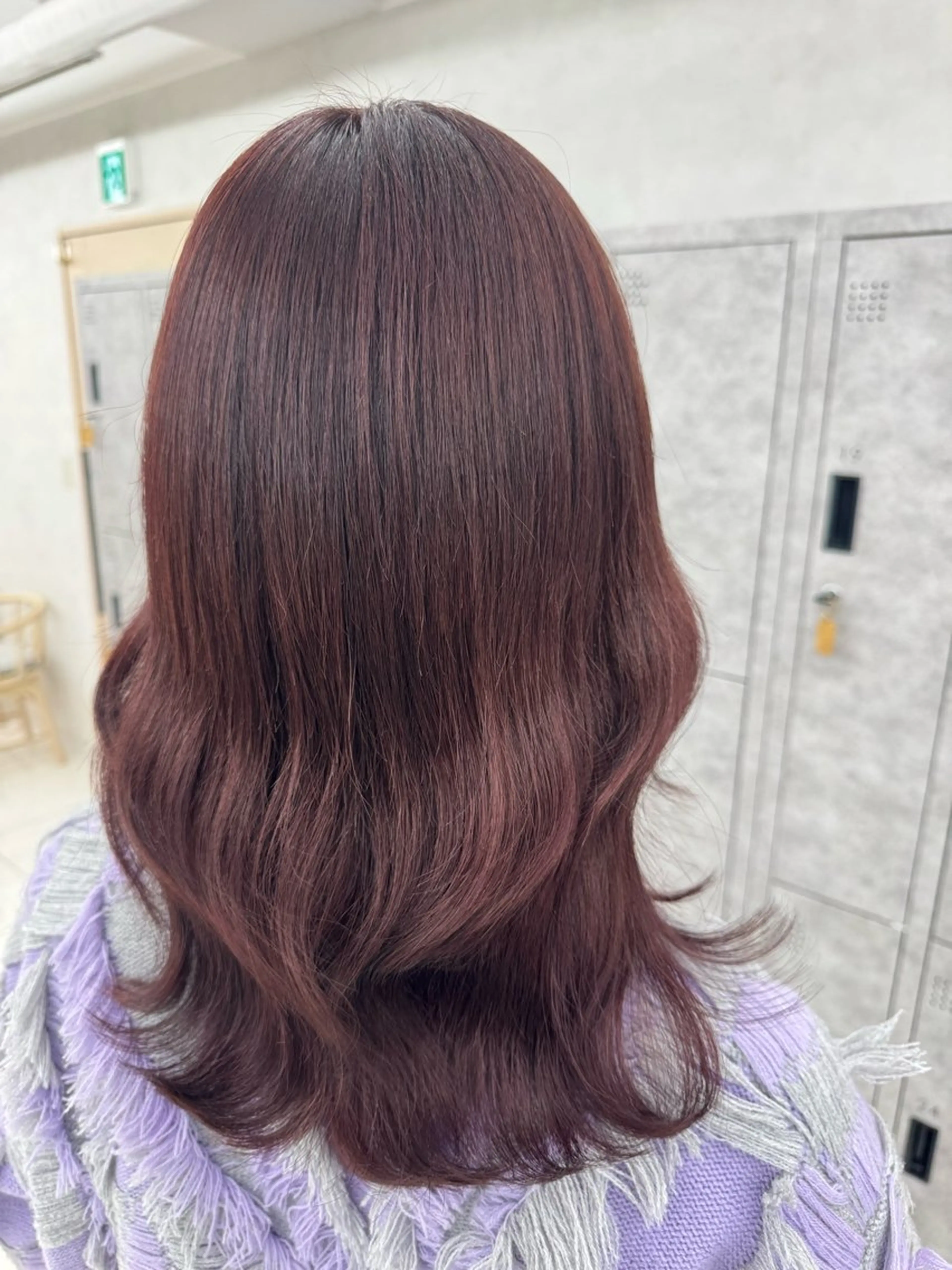 カラー 韓国レイヤー/ 顔まわり/西野和裕のヘアスタイル