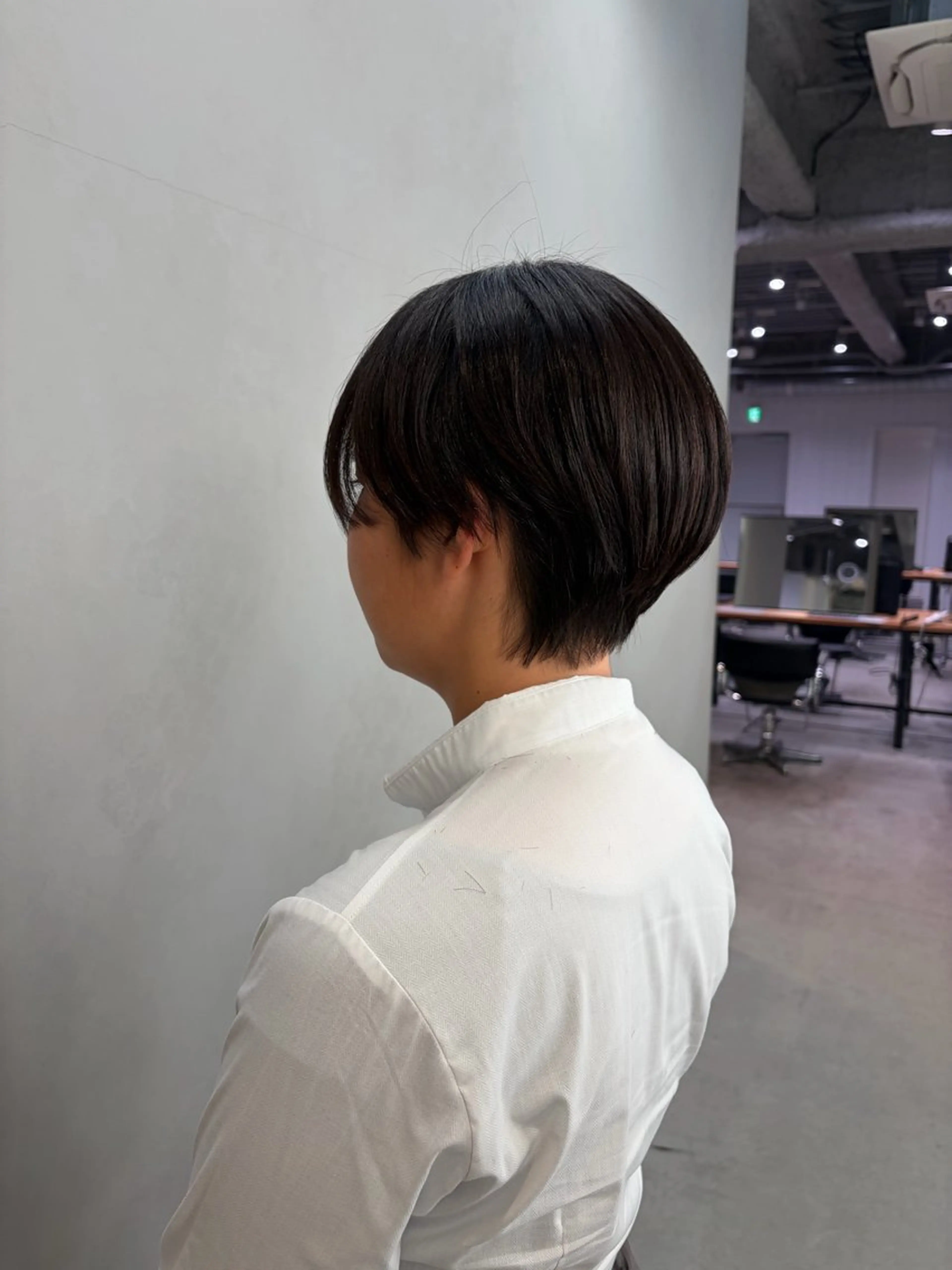 ショート カラー ショートヘア IT by ALBUM立川のヘアスタイル