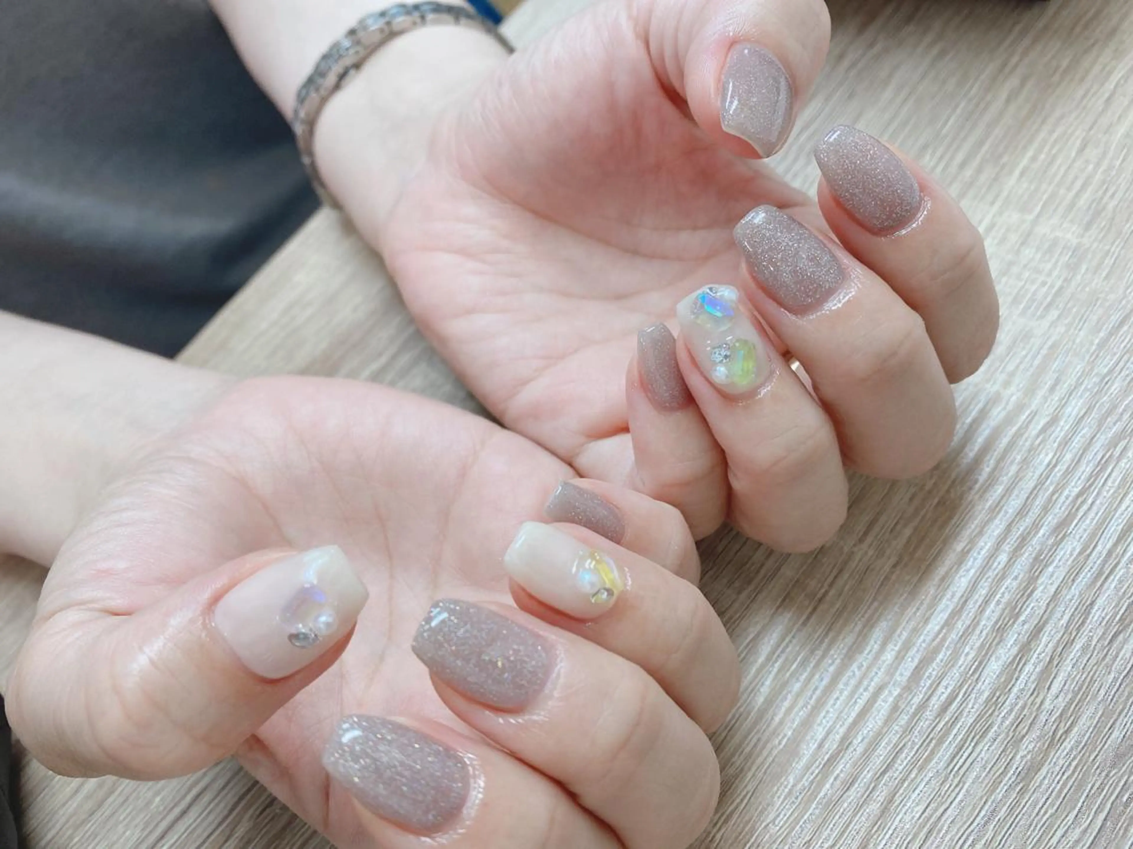 ネイル シンプルネイル ハンドネイル フットネイル ハンドケア Freak♡ Rieのネイルデザイン