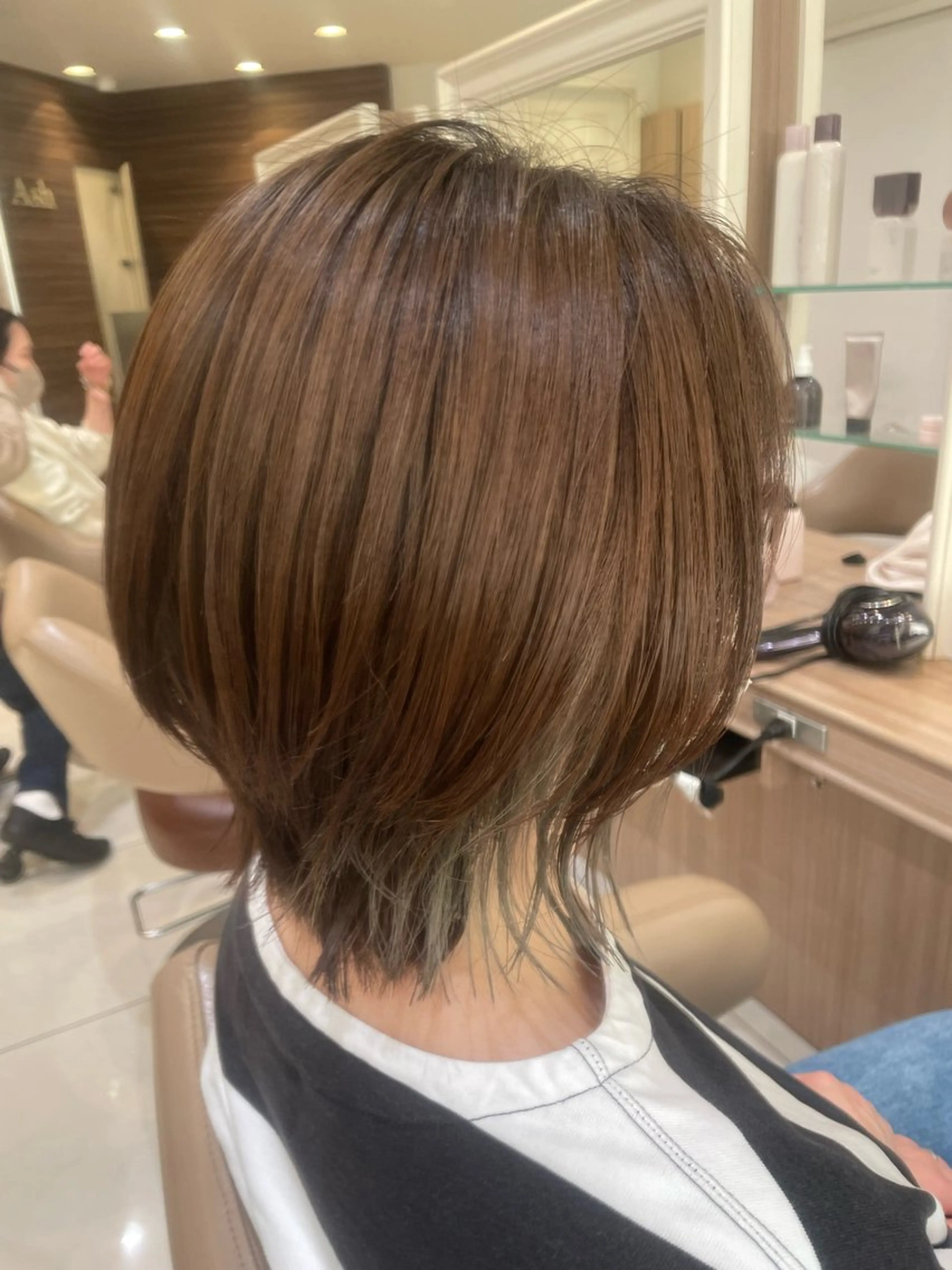 ショート カラー ヘアアレンジ カット ヘアカラー トリートメント 韓国ヘアメイク🎀/ 縮毛矯正✨山本媛香のヘアスタイル