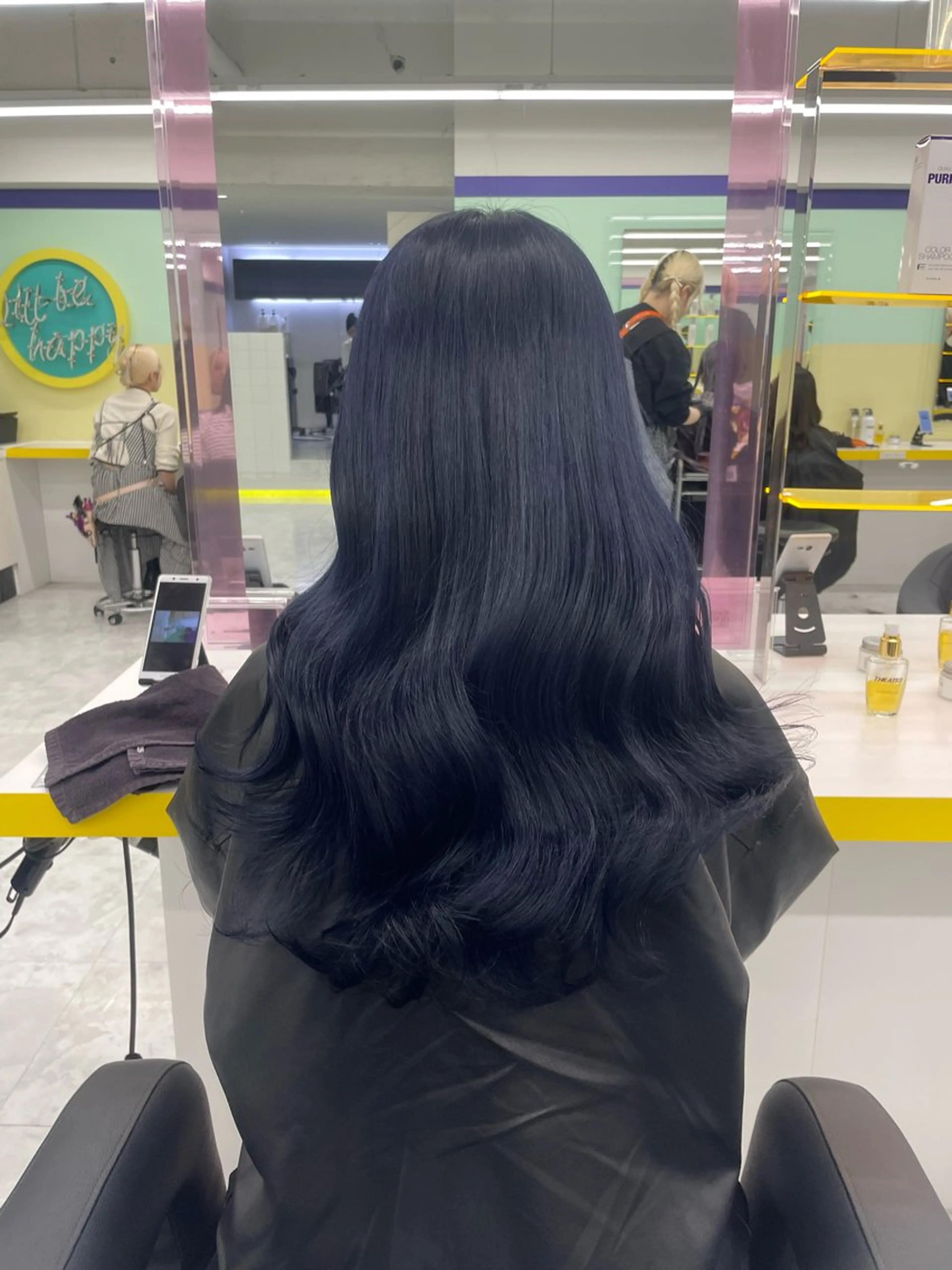ロング カラー ヘアカラー トリートメント ヘッドスパ ヘアセット 🦋色落ち綺麗カラー メンズYUZU🦋‪のヘアスタイル