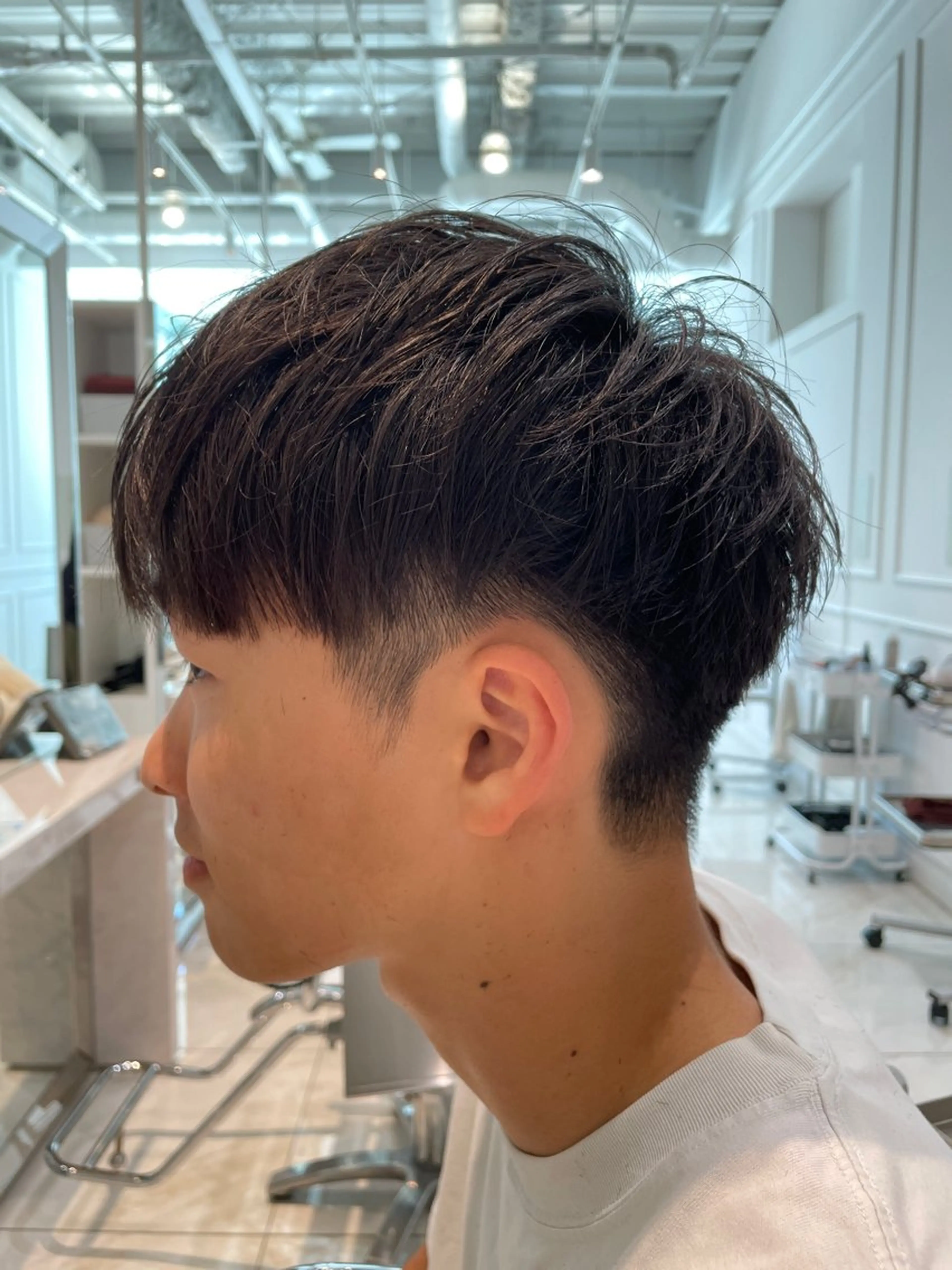 メンズ カット 女性モデル募集中‼️ メンズパーマ片岡優介のヘアスタイル