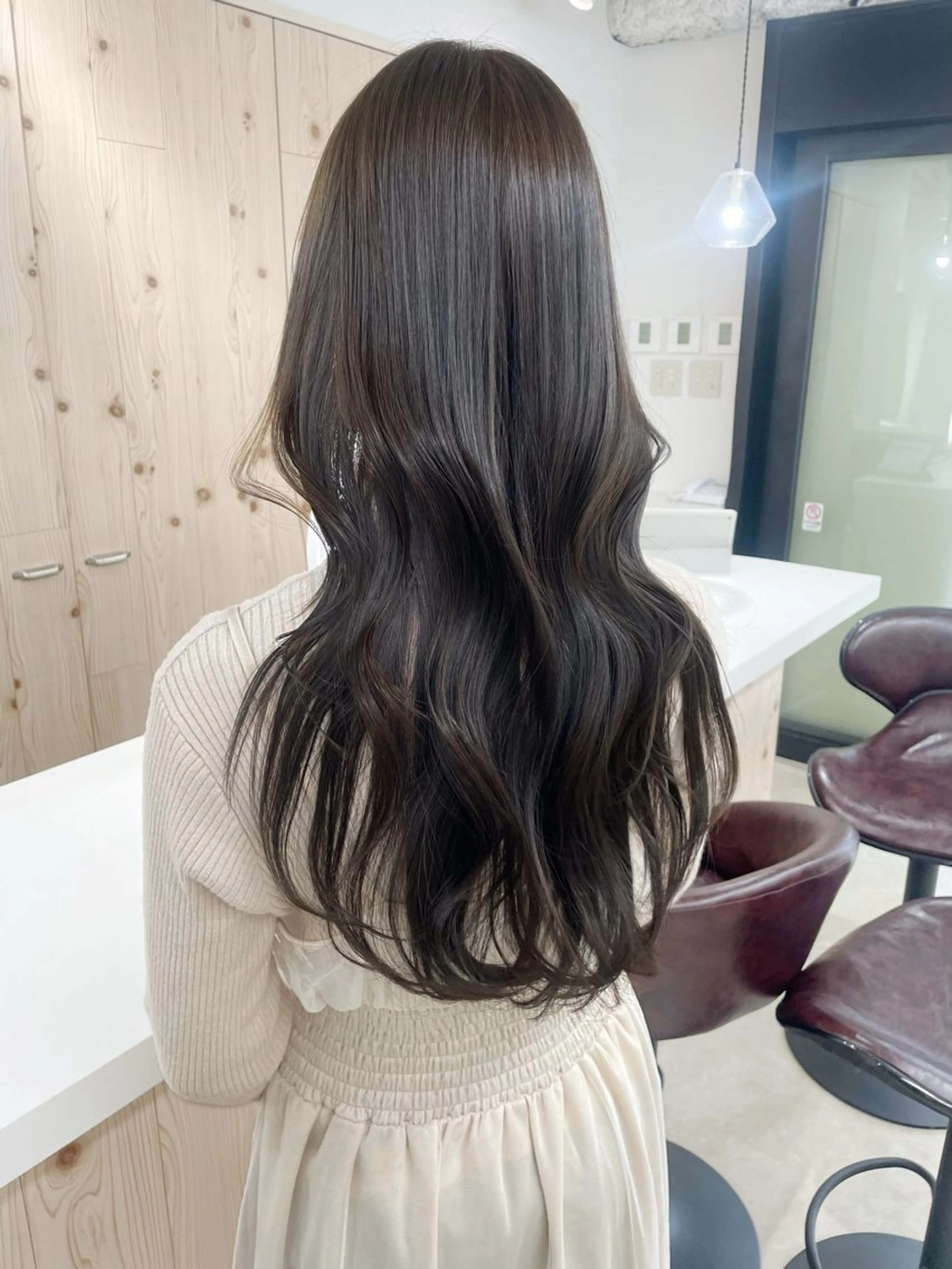 ロング カラー カット ヘアカラー トリートメント ヘアセット 新宿/韓国ヘア/ 髪質改善ストレートのヘアスタイル