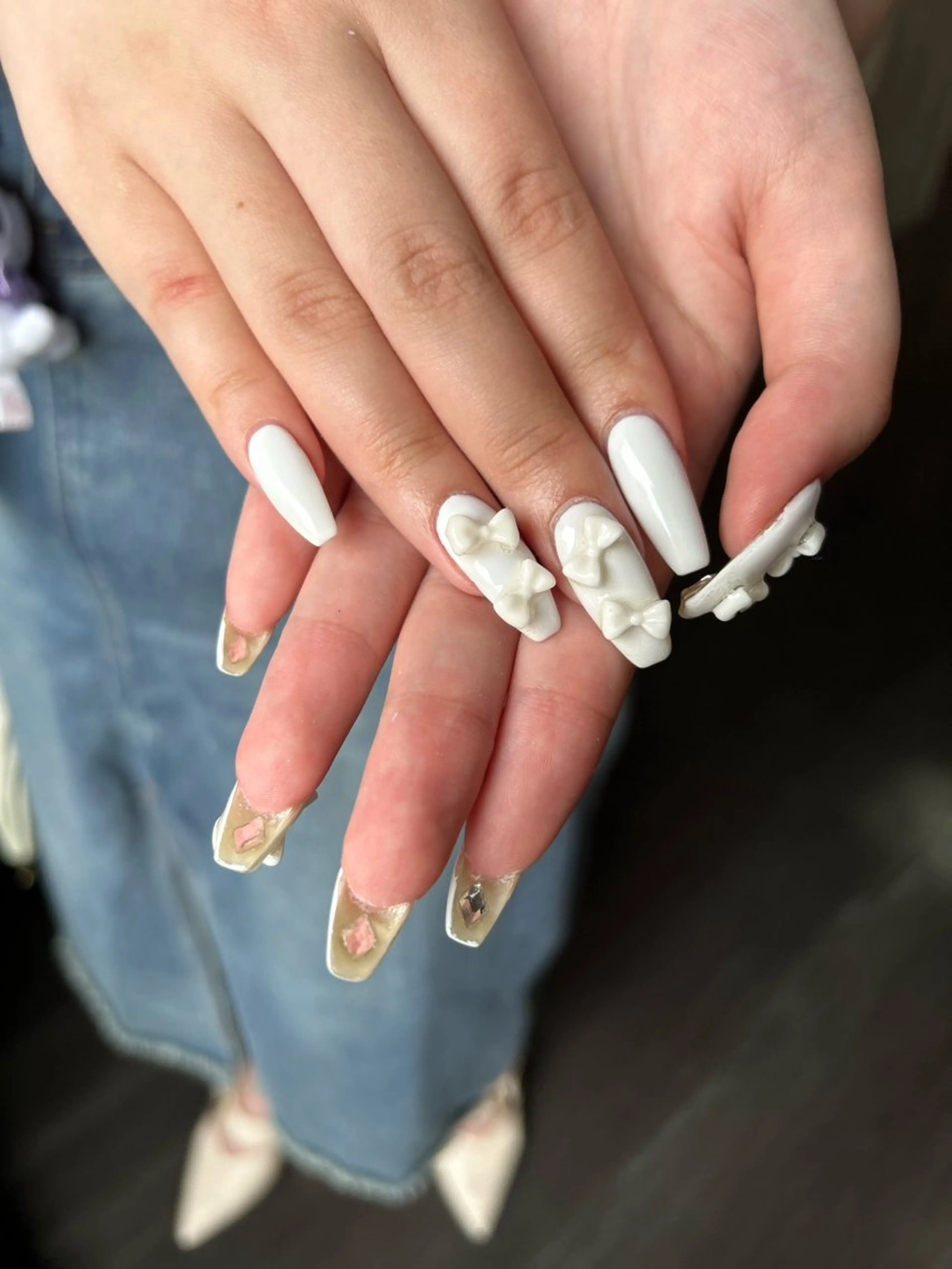 ネイル ハンドネイル フットネイル ✴︎ Delightのネイルデザイン