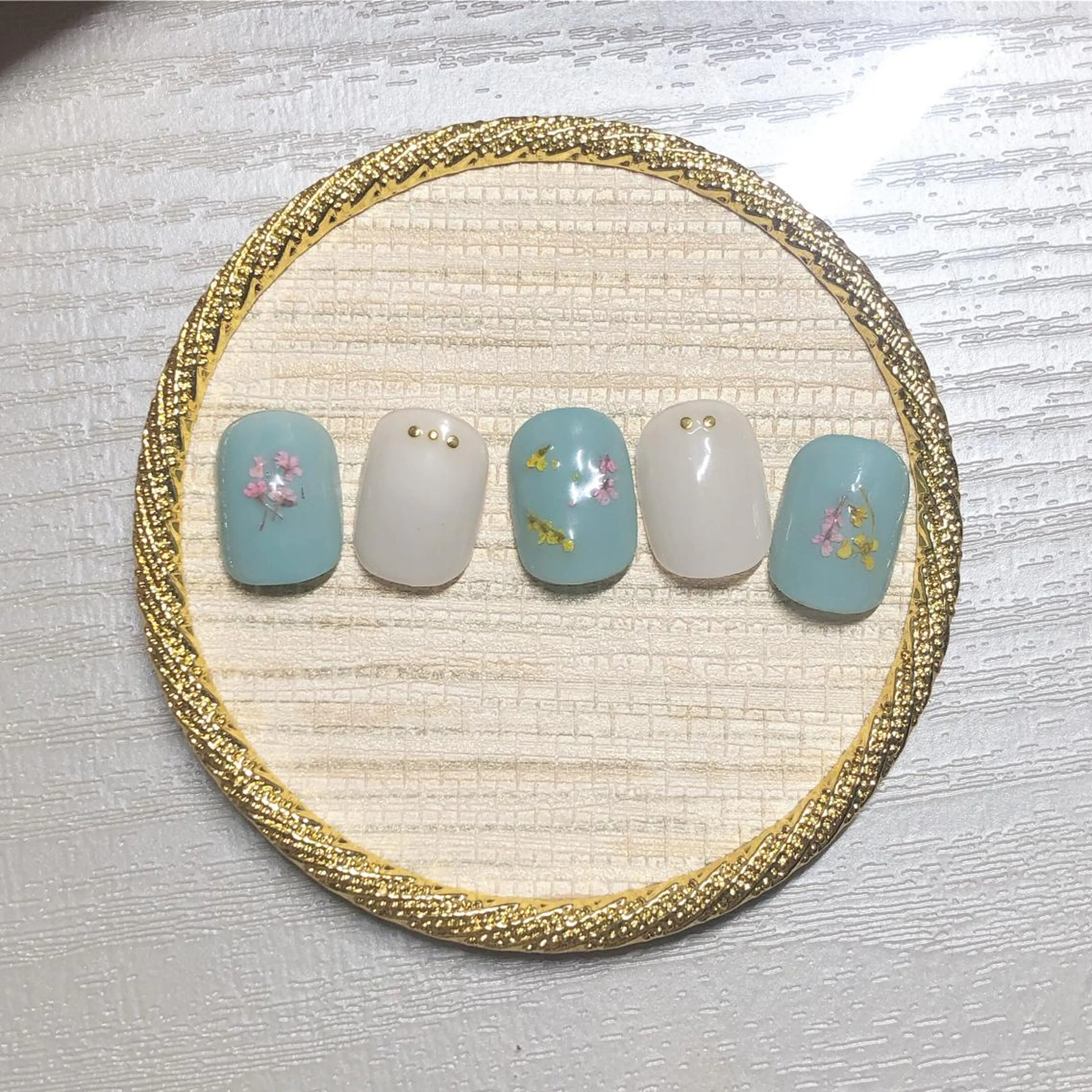 ネイル I pinknail 韓国風·持ち込み専門のネイルデザイン