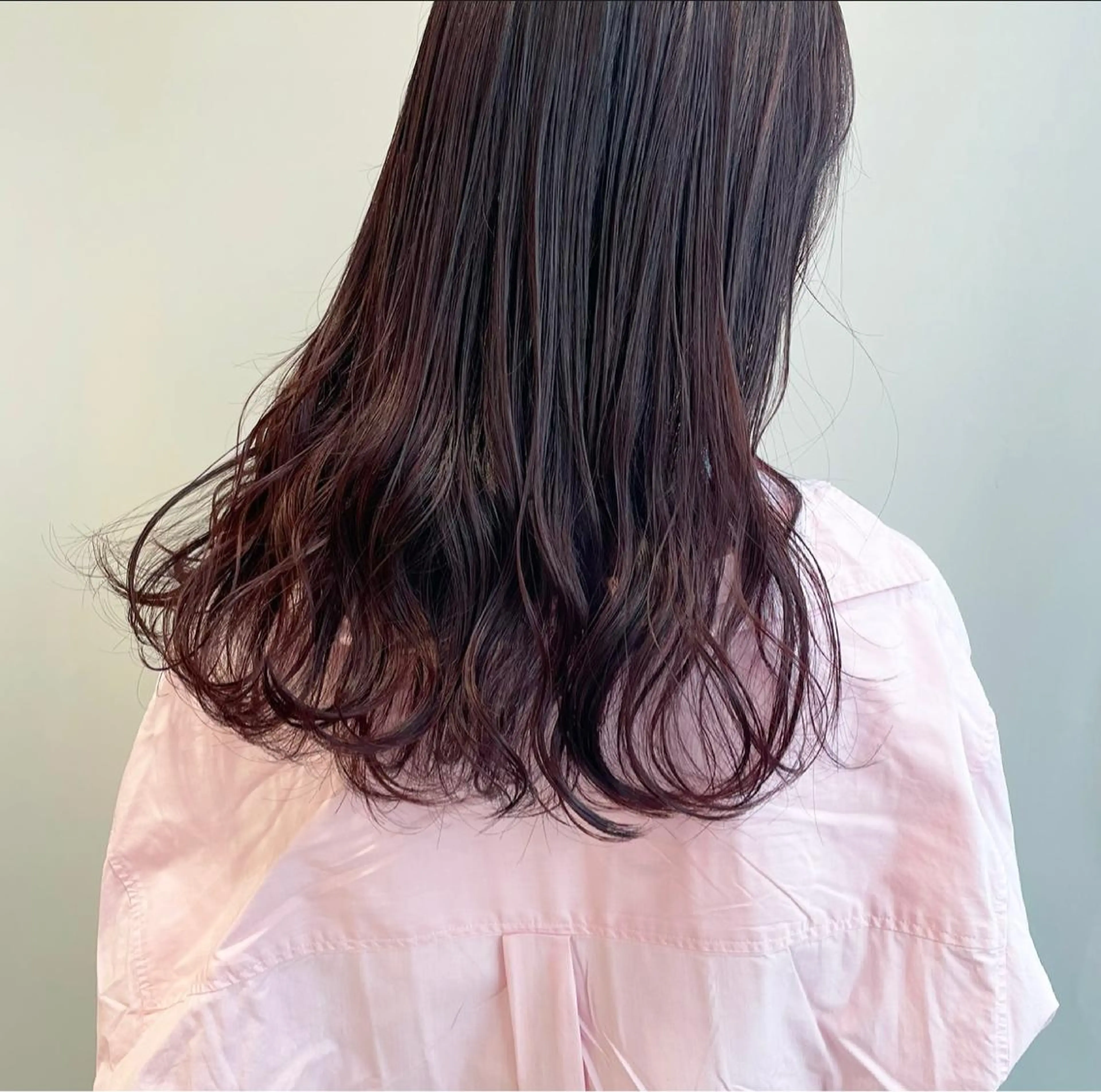 ロング カラー 山口 莉奈のヘアスタイル
