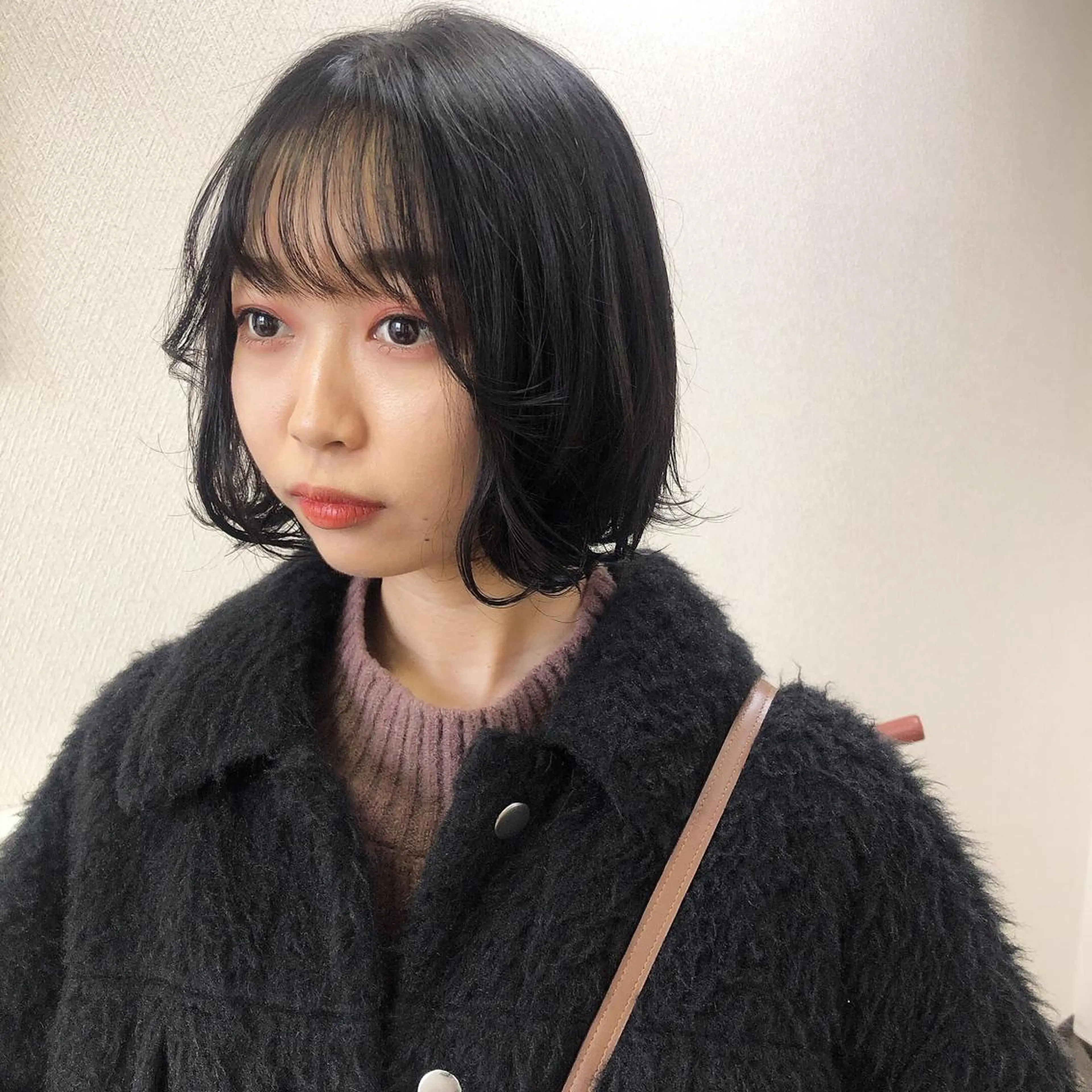 ショート カラー ダークグレー ボブ 水野 雪 /パーマ/暖色カラーのヘアスタイル