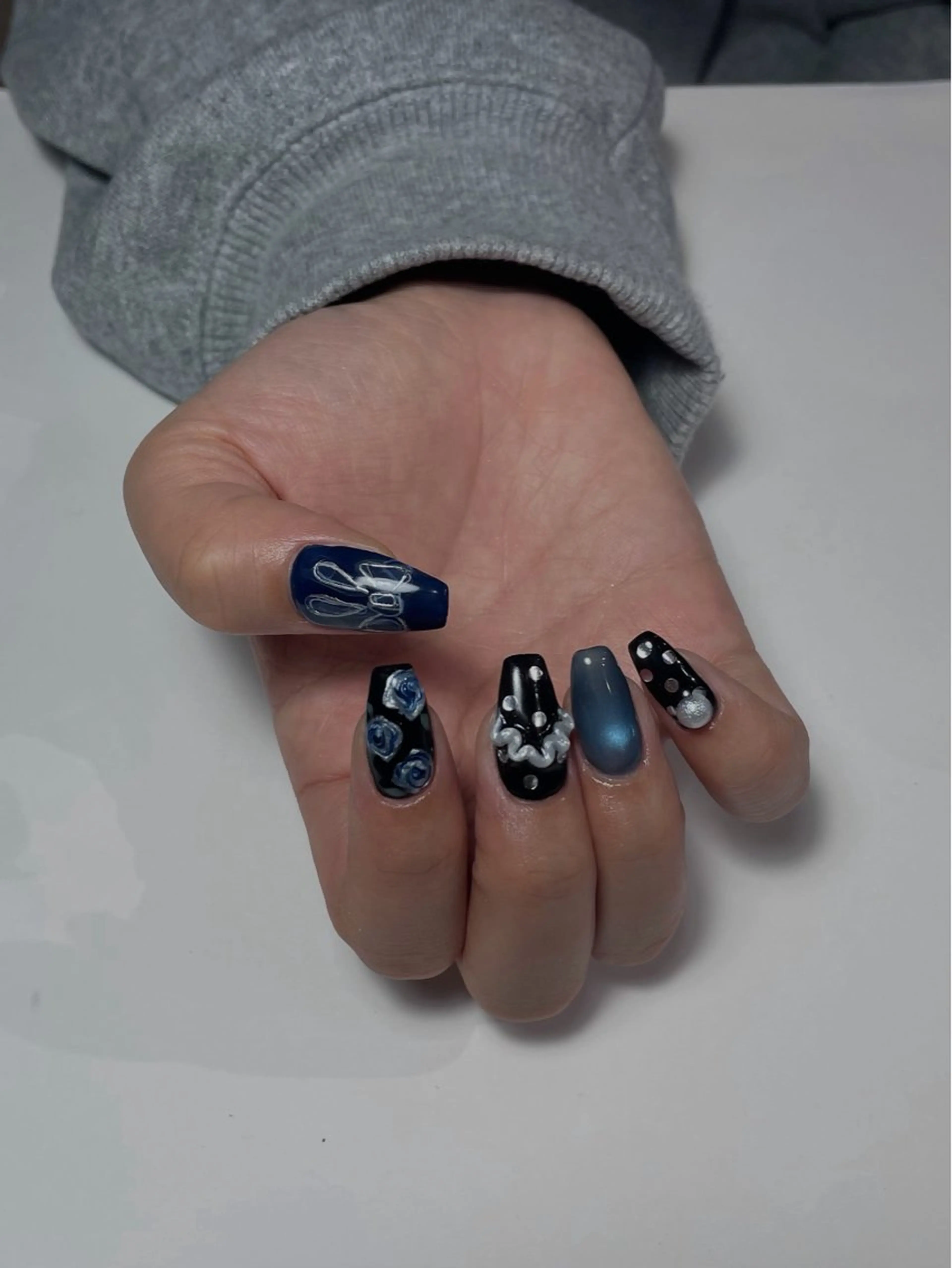 ネイル ハンドネイル One HARUNAのネイルデザイン