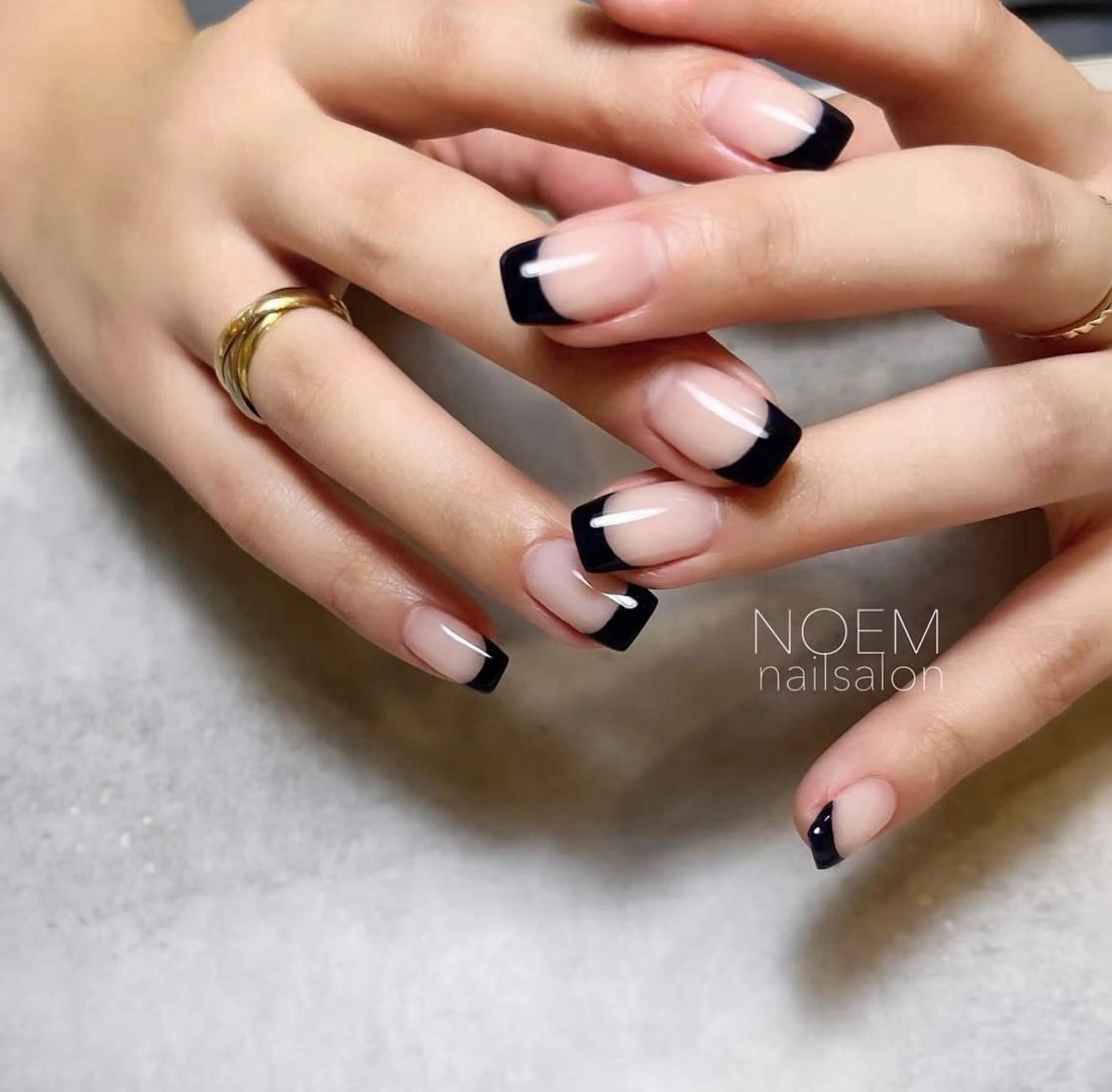 フレンチネイル ベースカラー込み【オフあり】の写真