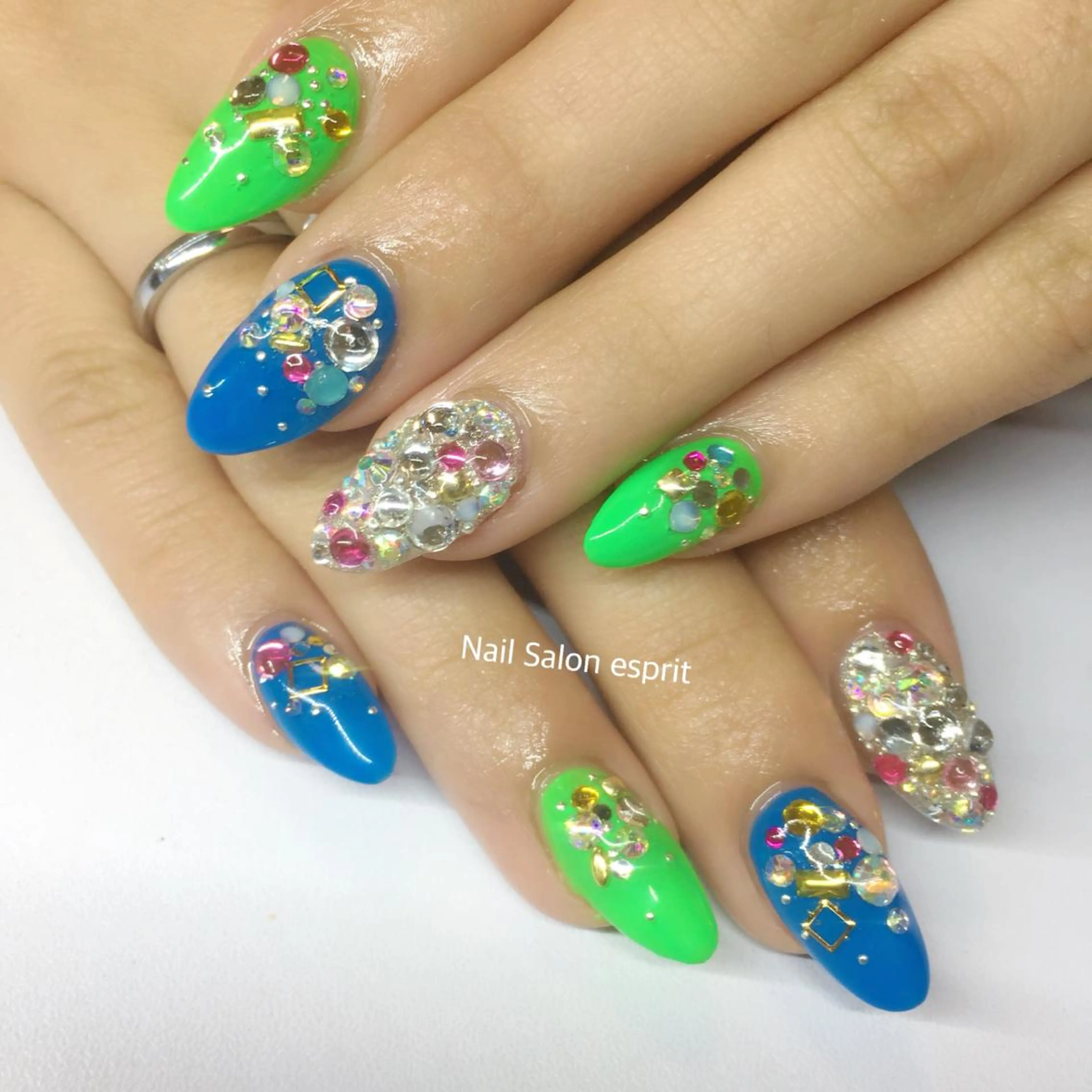 ネイル Nail Salon espritのネイルデザイン