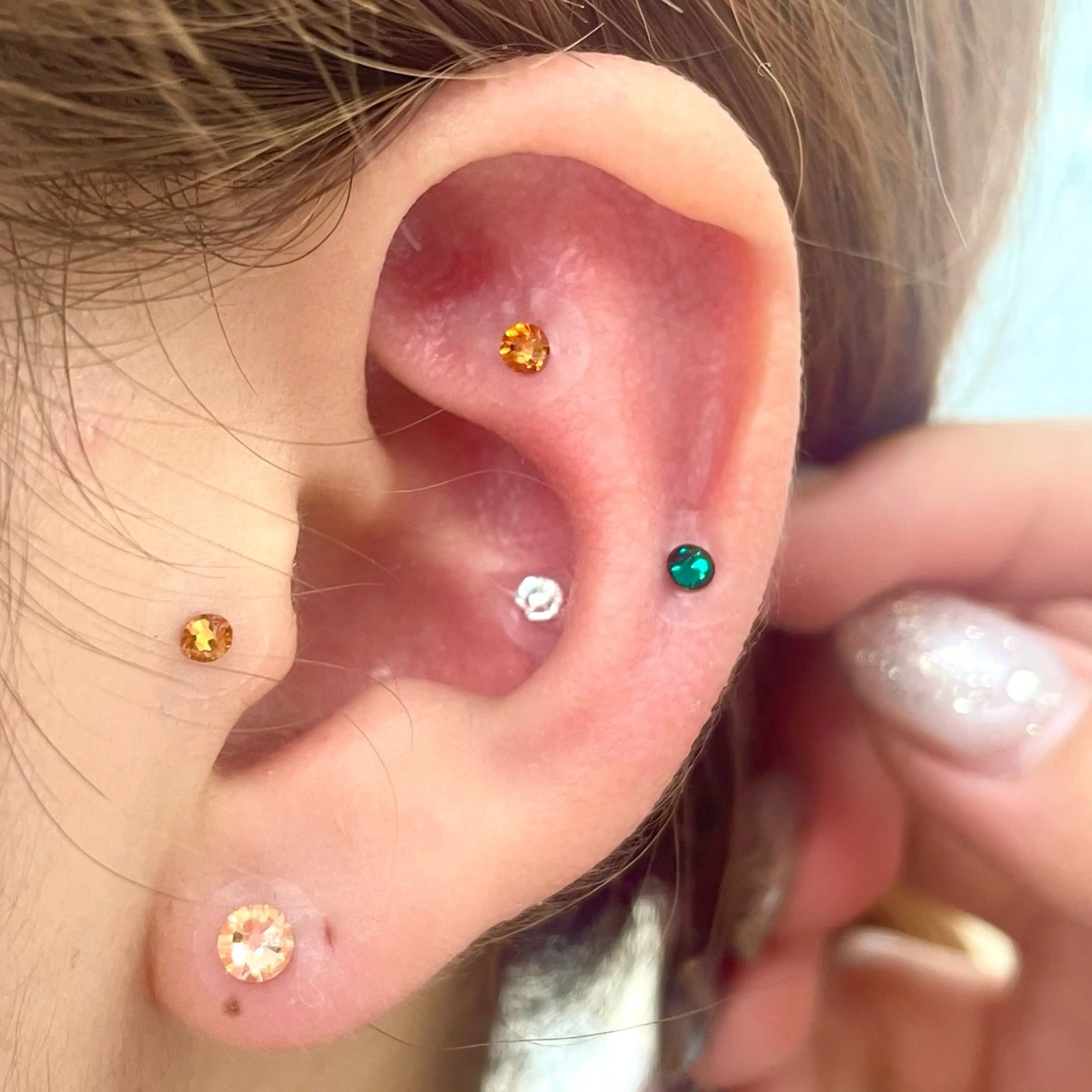 hina🌷/re- born新鎌ヶ谷のマツエク・マツパデザイン