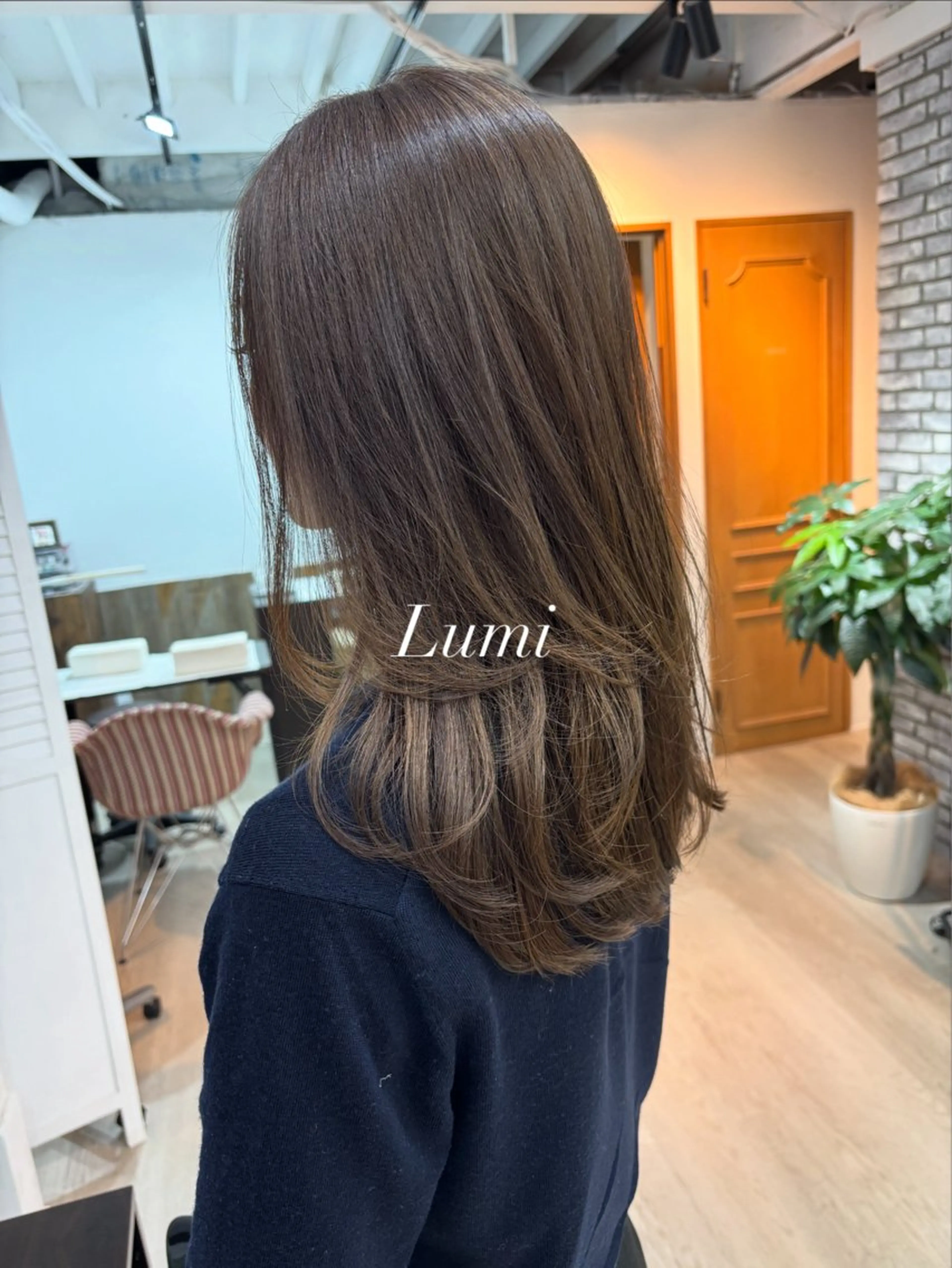 ロング カラー ロングレイヤー レイヤーカット ロング 全世代通いやすい /Lumi/ルミのヘアスタイル