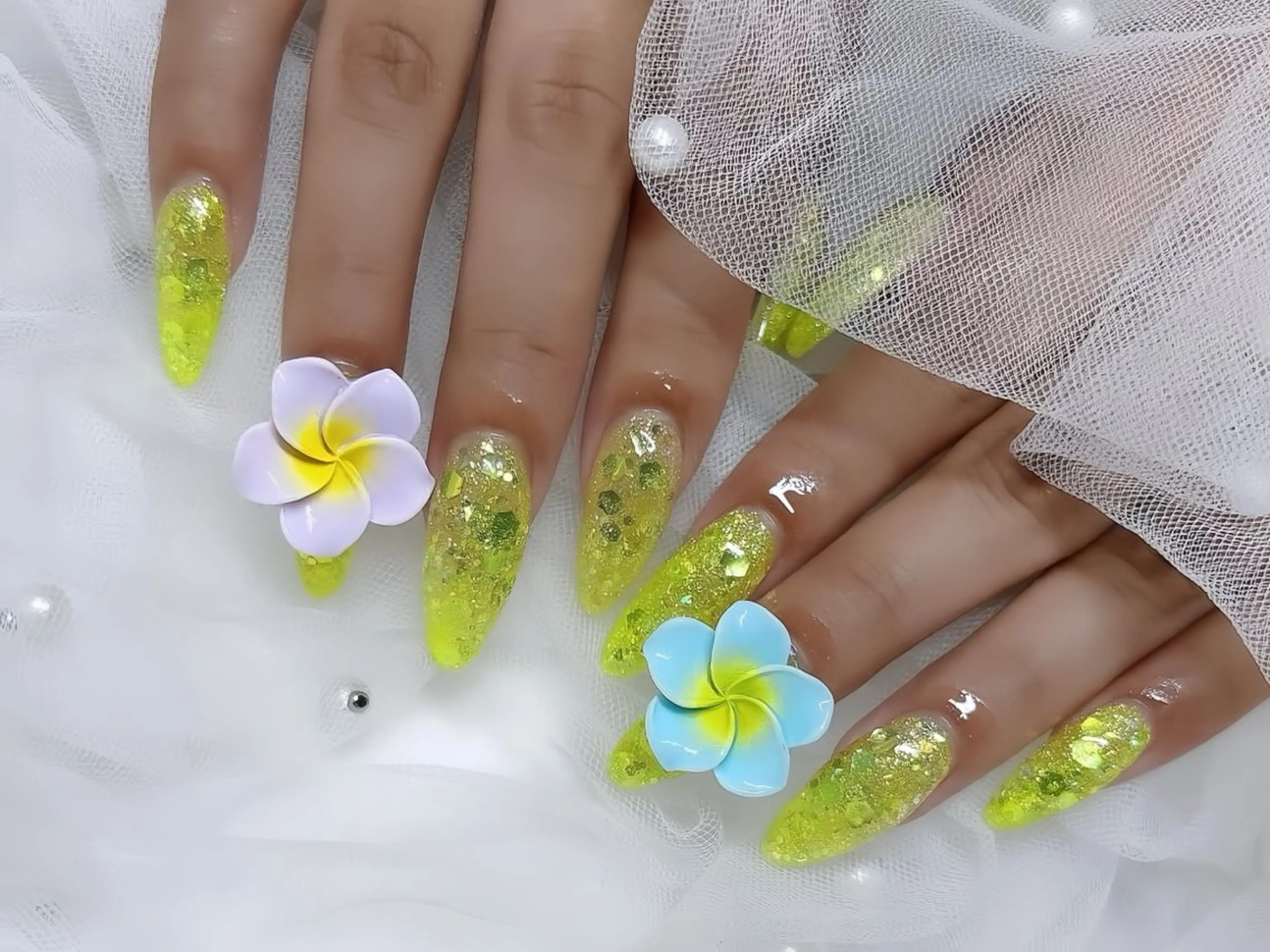 ネイル アートネイル 長さ出し ガーリー 韓国ネイル 持ち込み Rin Nail 新大久保店のネイルデザイン