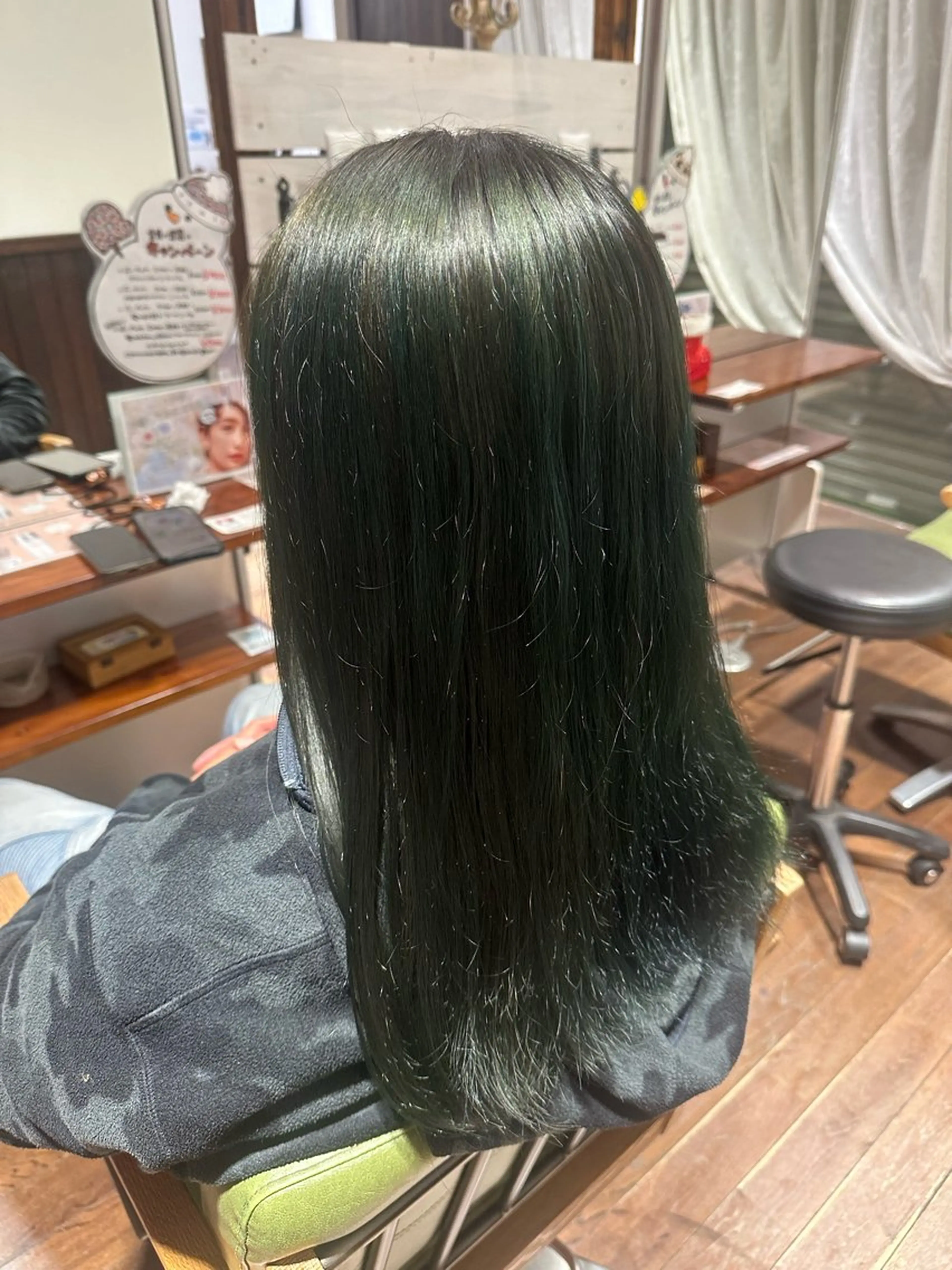 ロング 池戸 結蘭のヘアスタイル