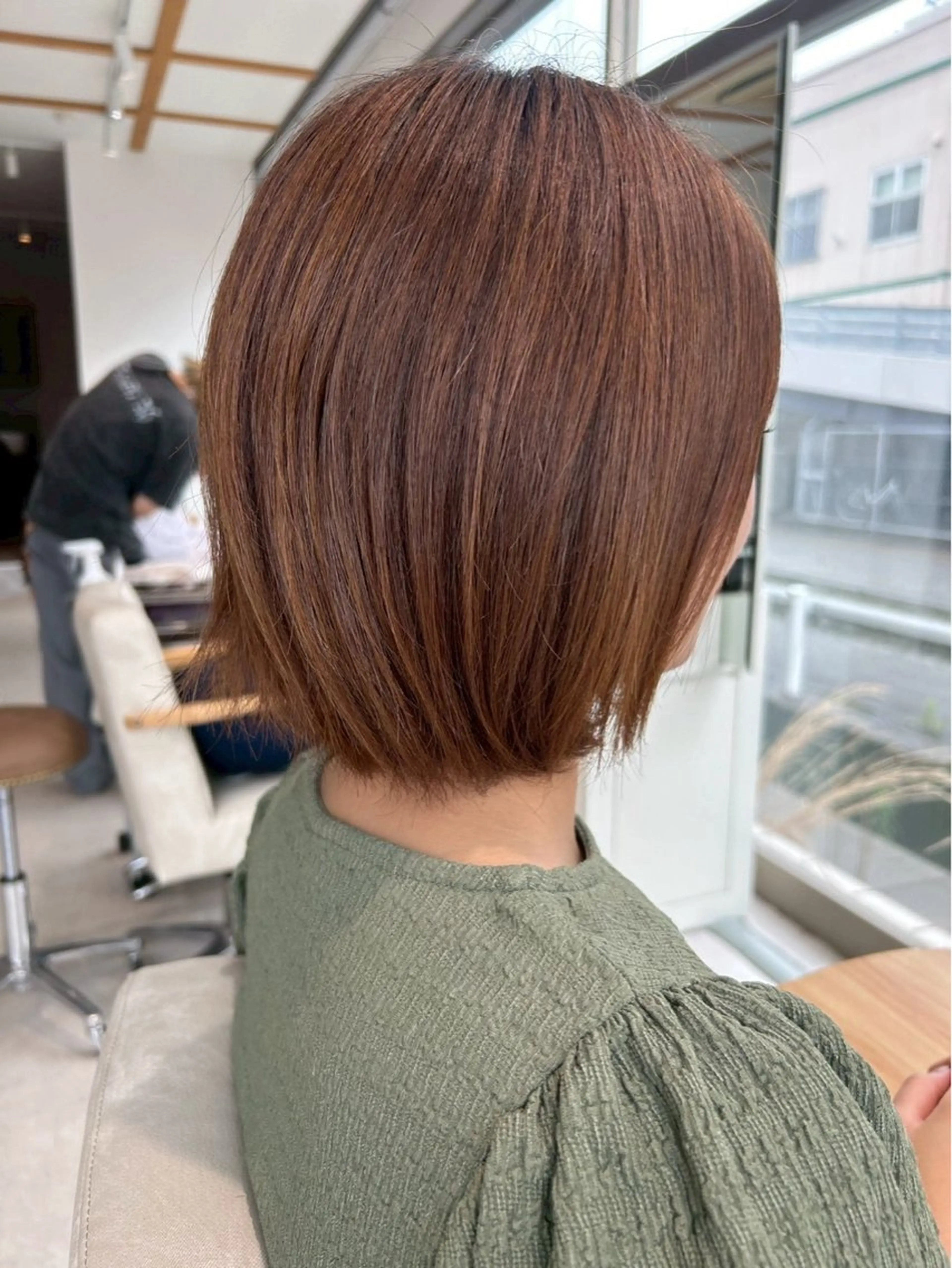 ショート カラー ヘアカラー 木村 友泉のヘアスタイル