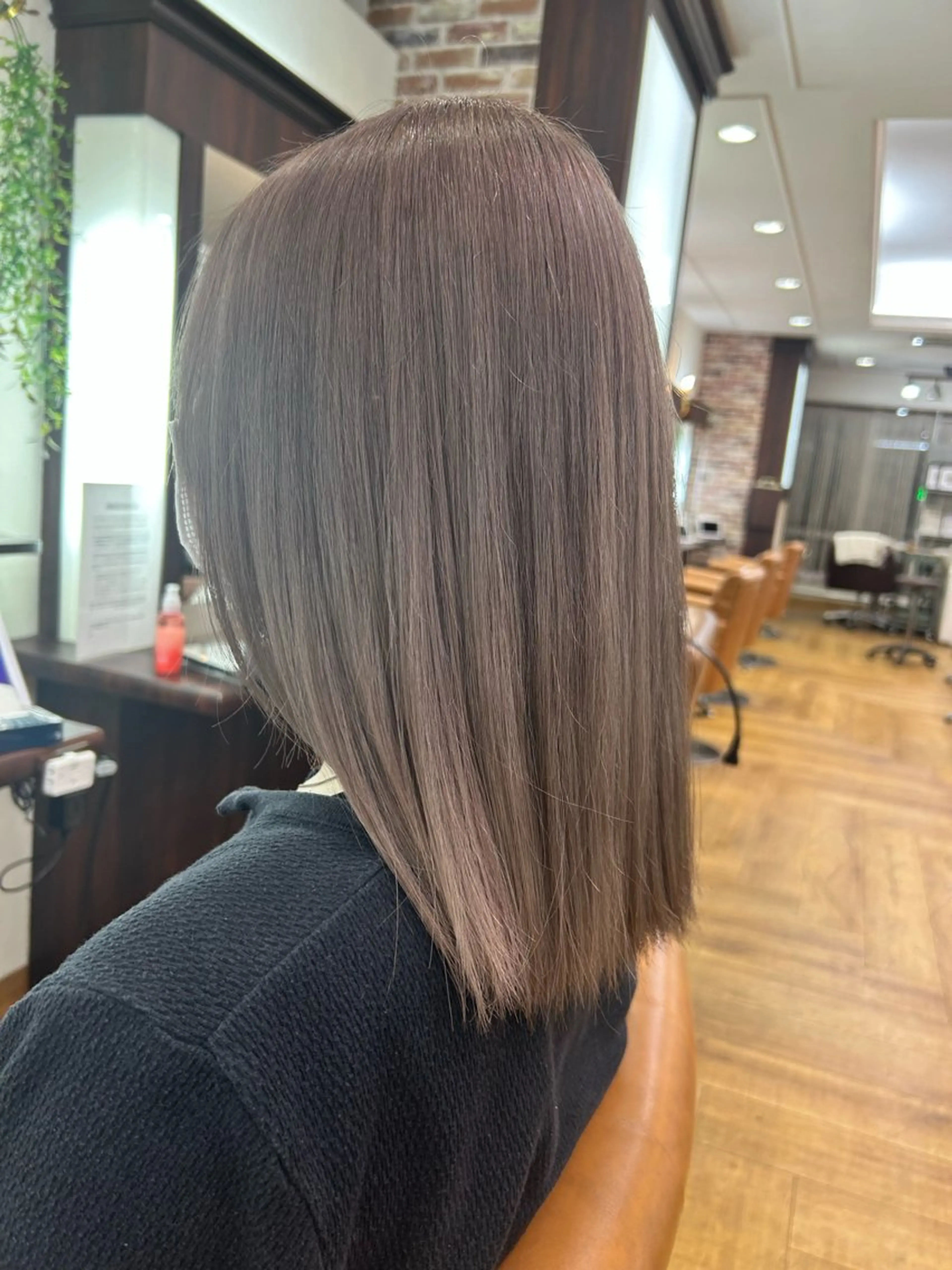 ミディアム カラー ✨透明感カラー✨ 大和のヘアスタイル