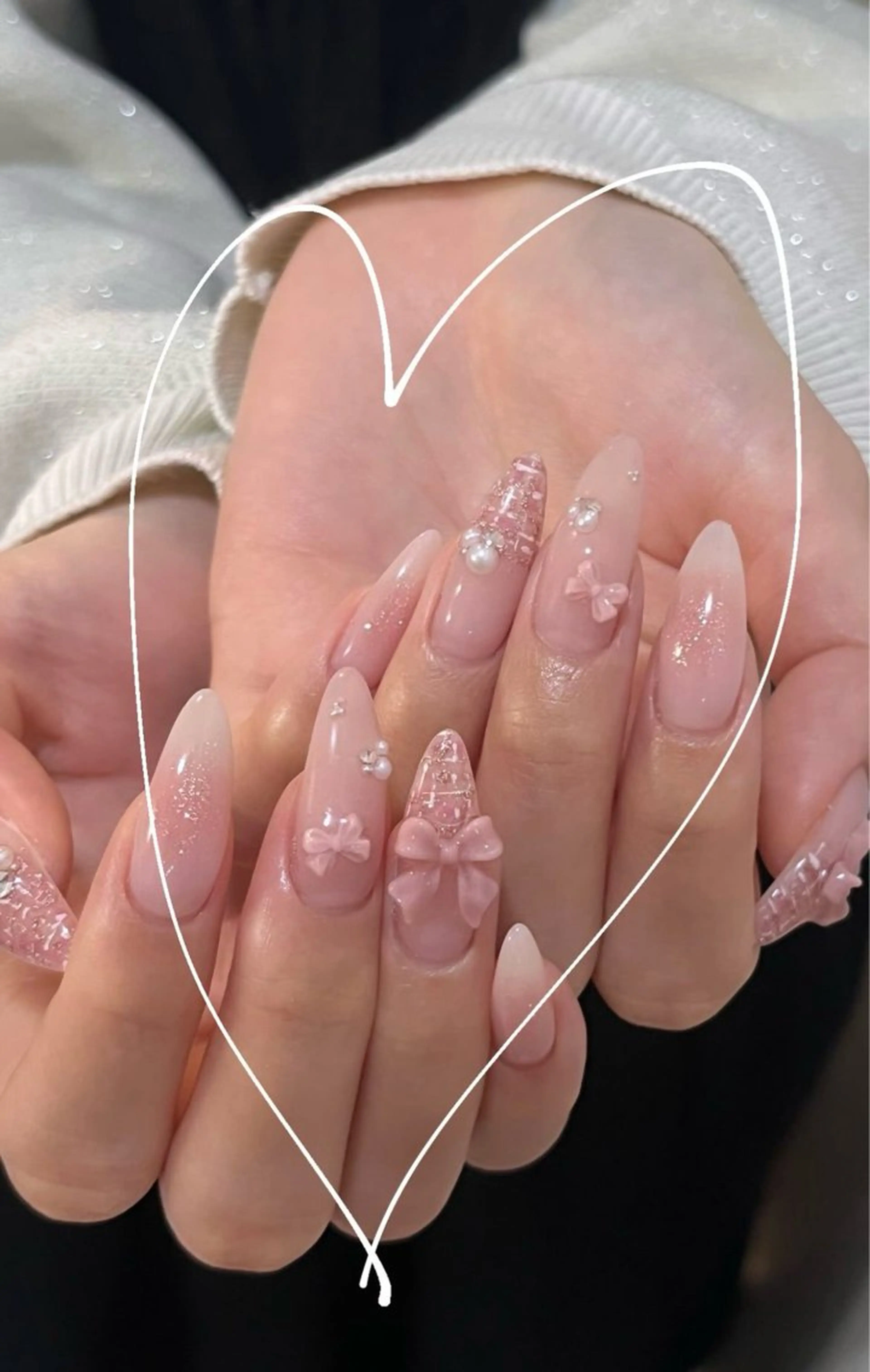 カラー グラデーションカラー ピンクカラー ハンドネイル AIN Nailのネイルデザイン