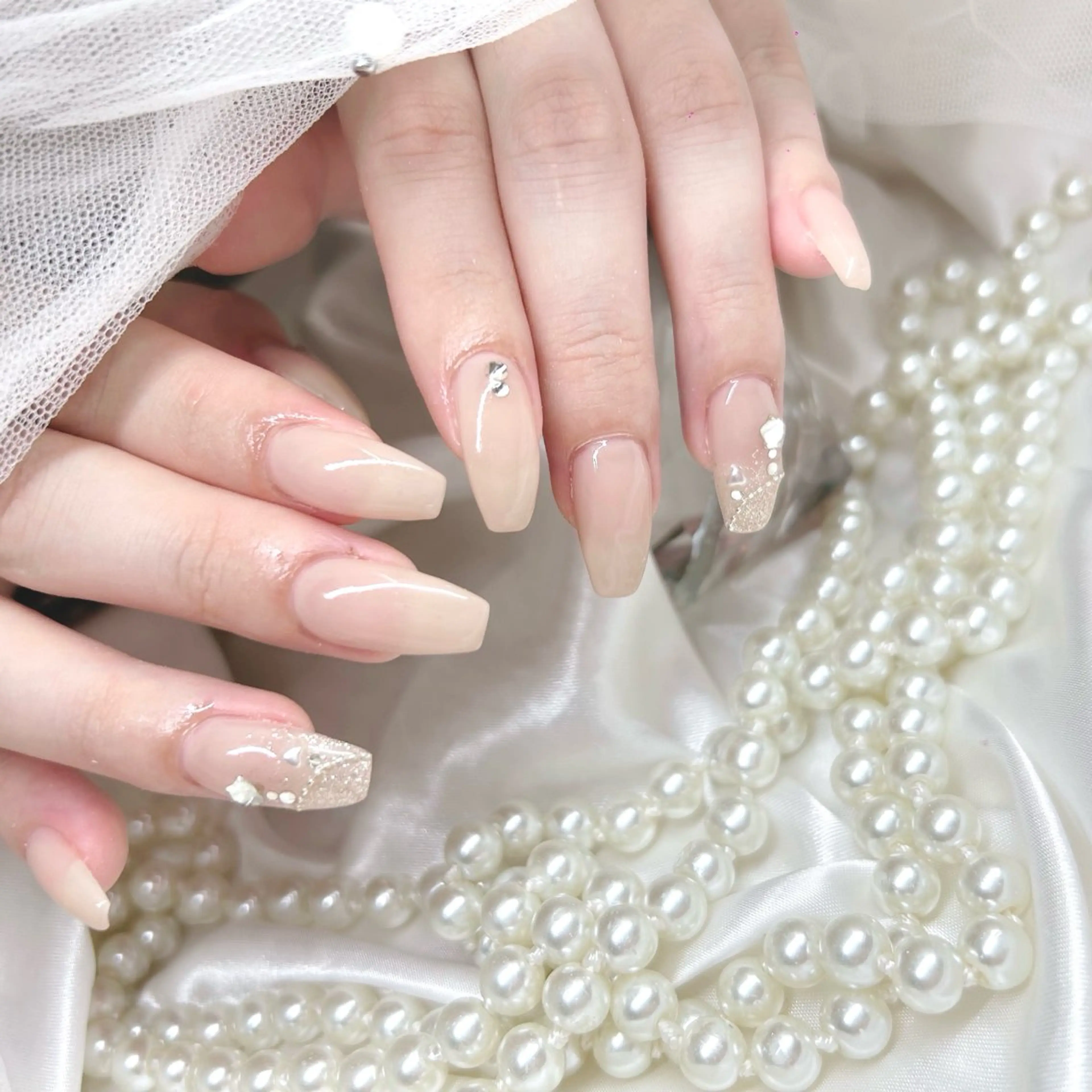 セミロング ハンドネイル Ange Nailistのネイルデザイン