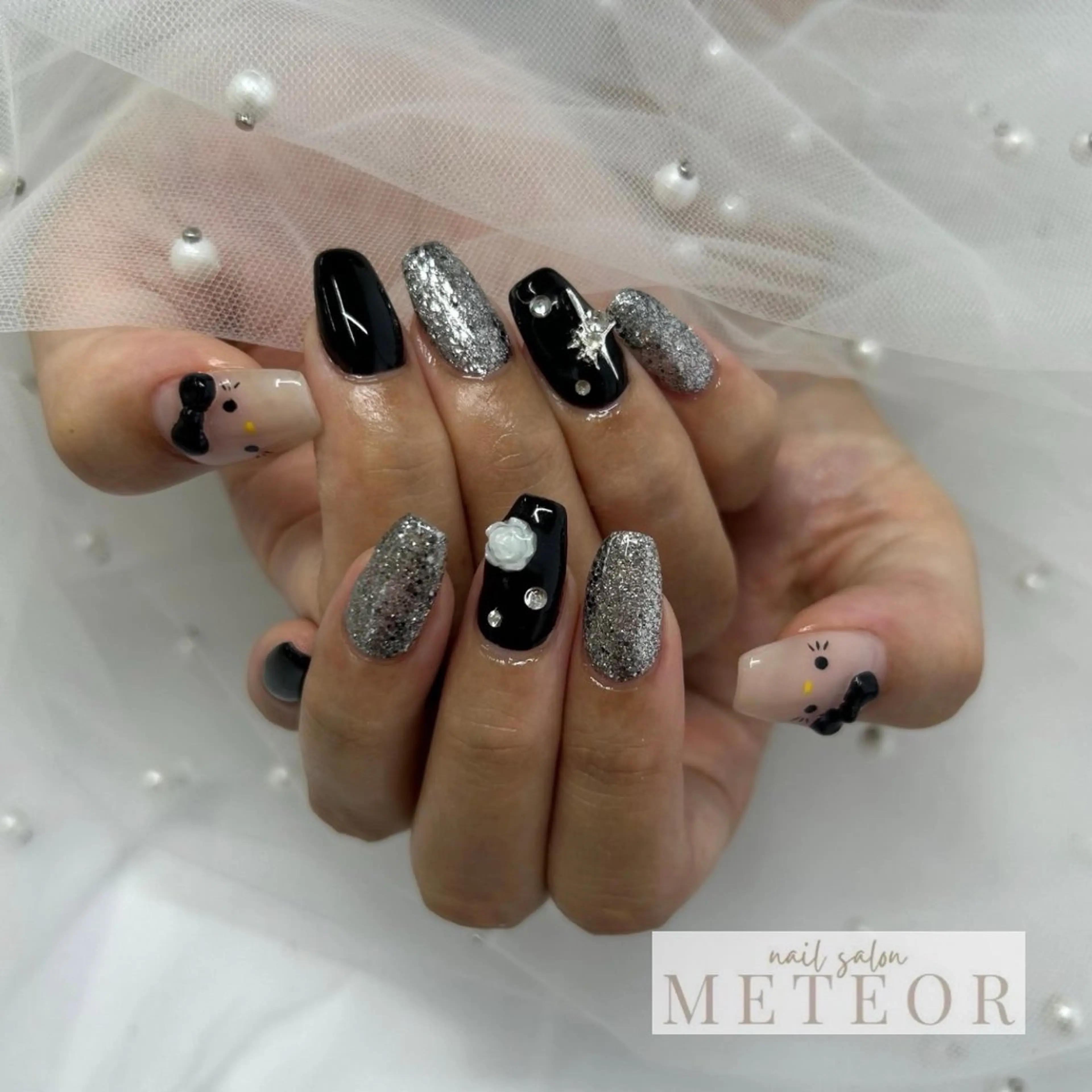 ミディアム ハンドネイル nailsalon meteor所属・METEOR💫 staffのネイルデザイン