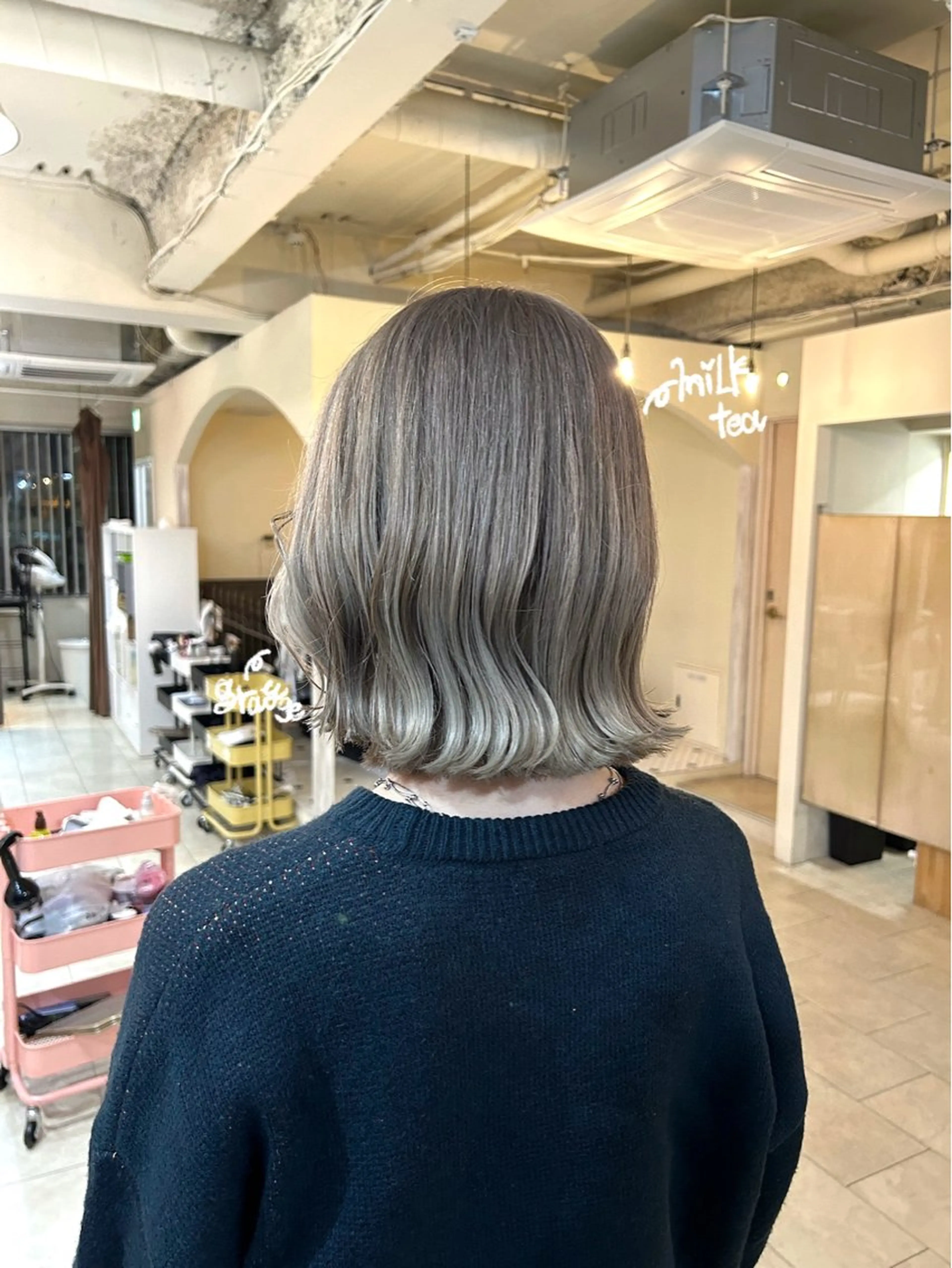 ミディアム Maho/海外 レイヤー/ハッシュのヘアスタイル