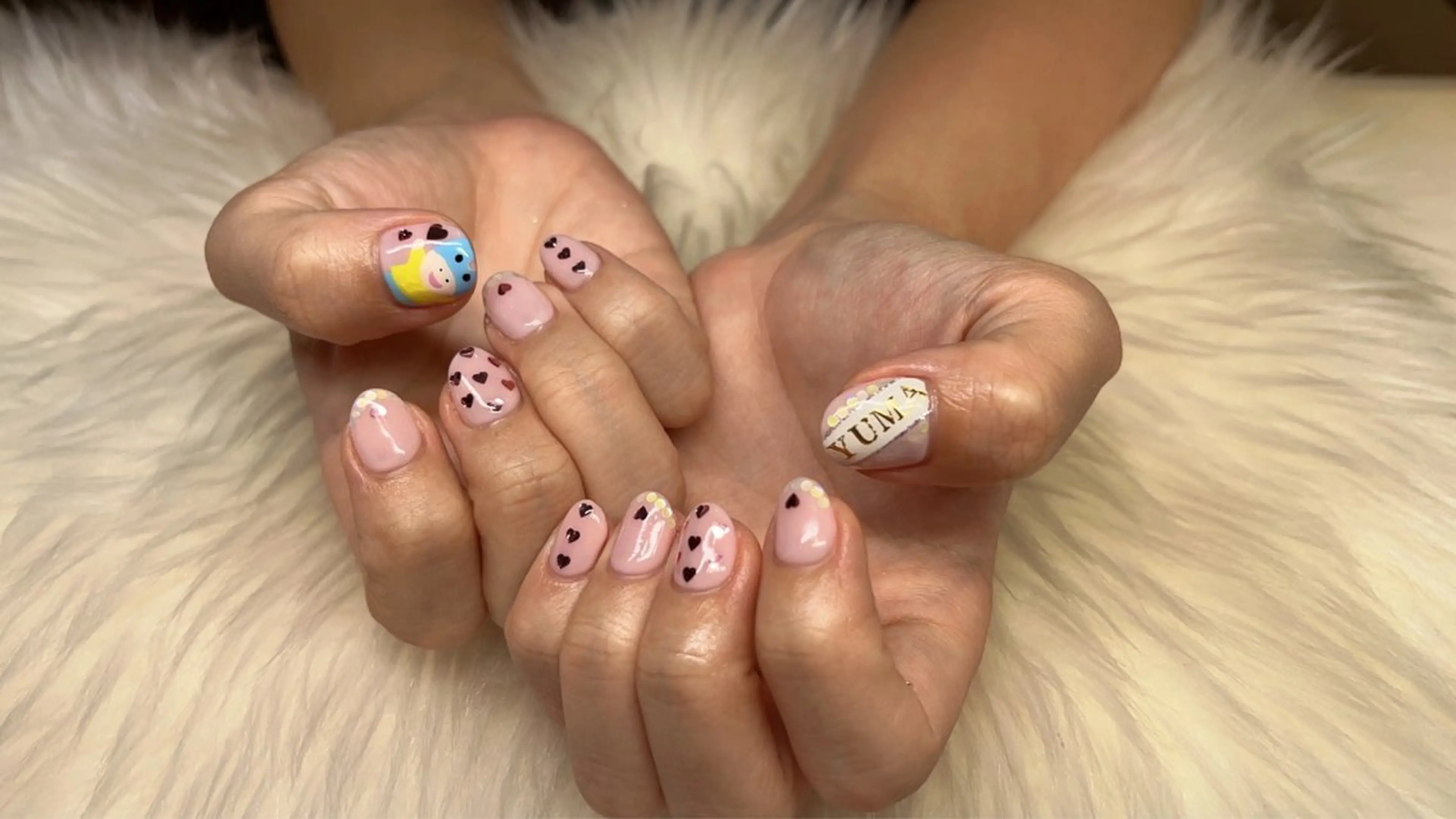 ネイル 持ち込み ハンドネイル ティーエヌ 金山駅東口店のネイルデザイン