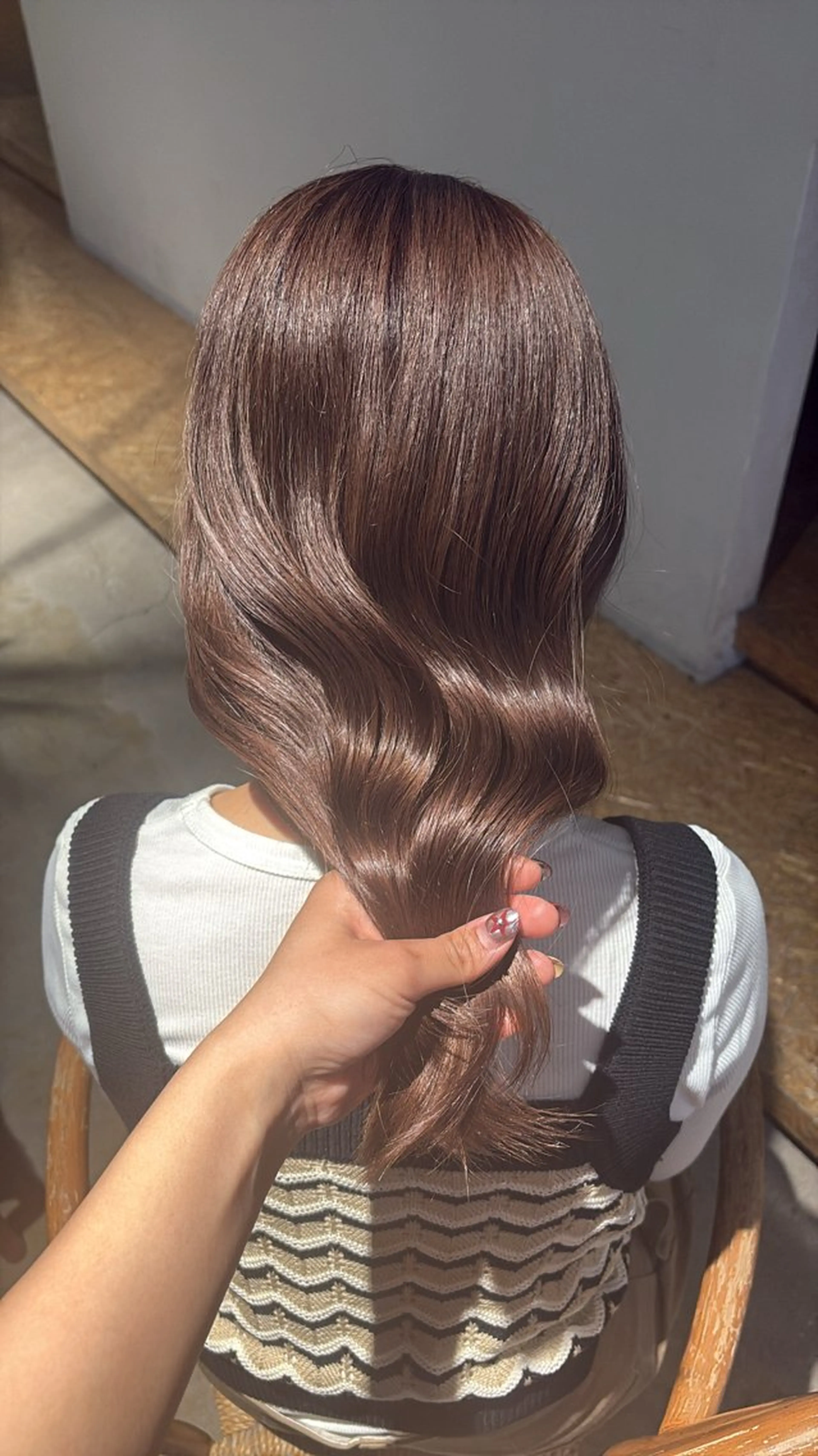 セミロング ヘアカラー まみ/レイヤーカット /暖色カラーのヘアスタイル