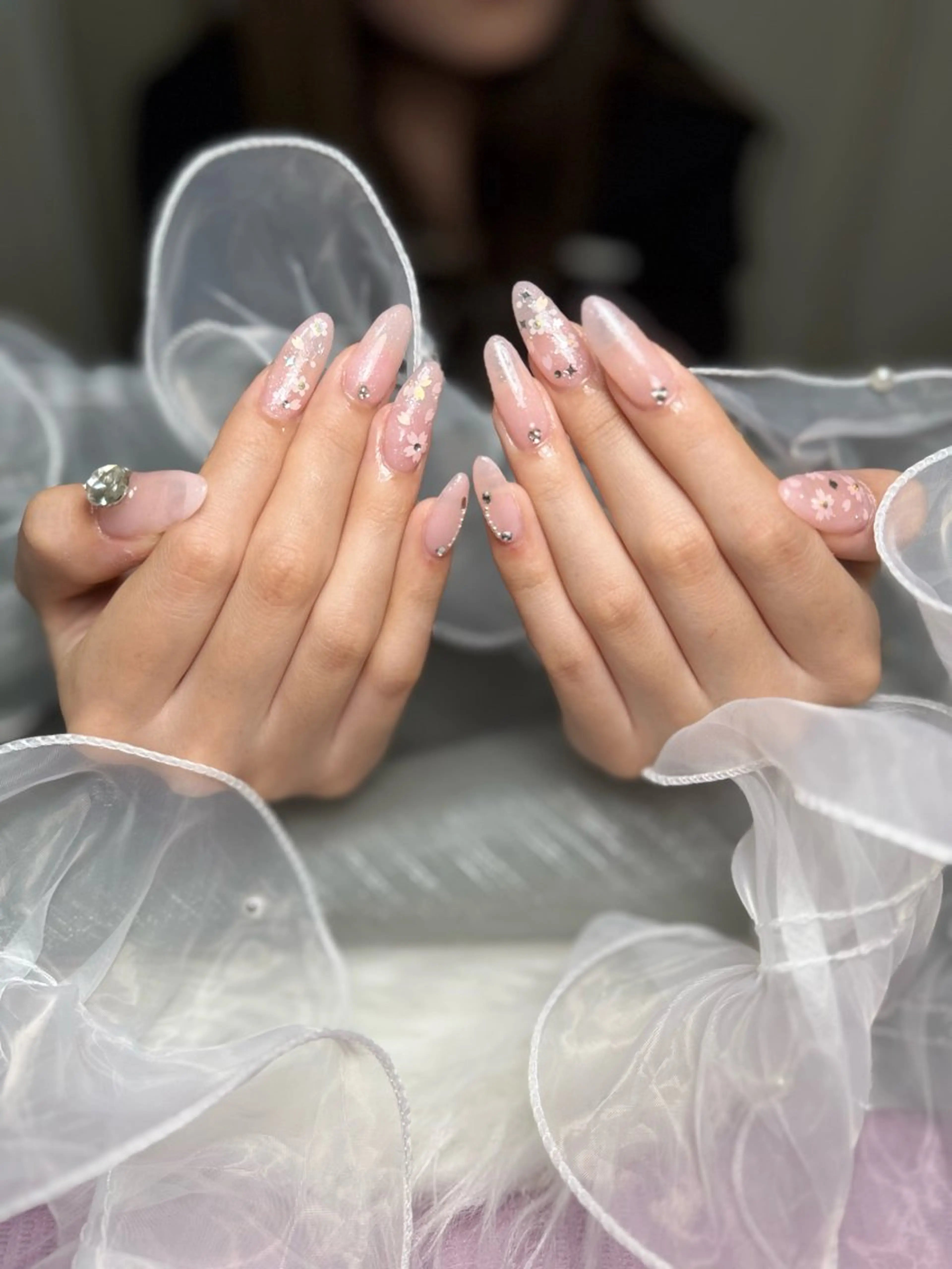 ネイル 春ネイル ハンドネイル salon luge あめ🍬のネイルデザイン