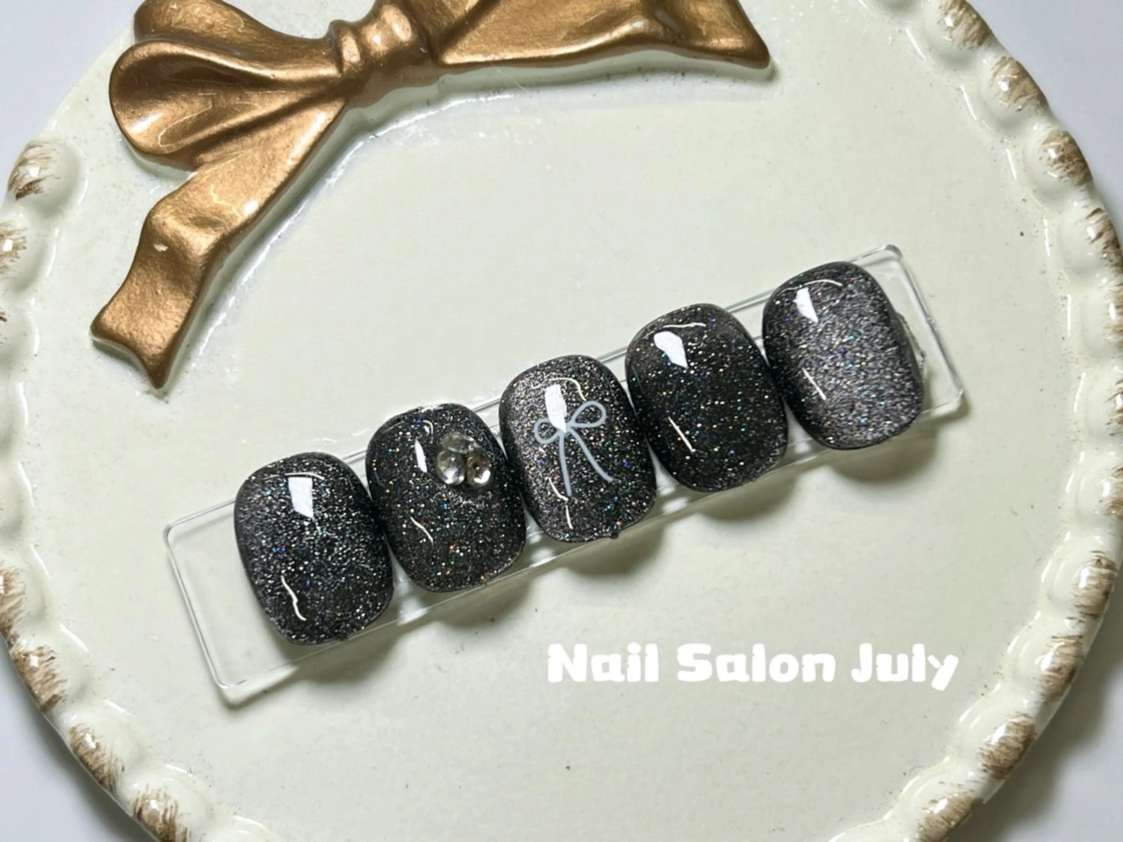 ネイル アートネイル オーロラネイル ジェルネイル ガーリー キラキラネイル ハンドネイル July モモのネイルデザイン