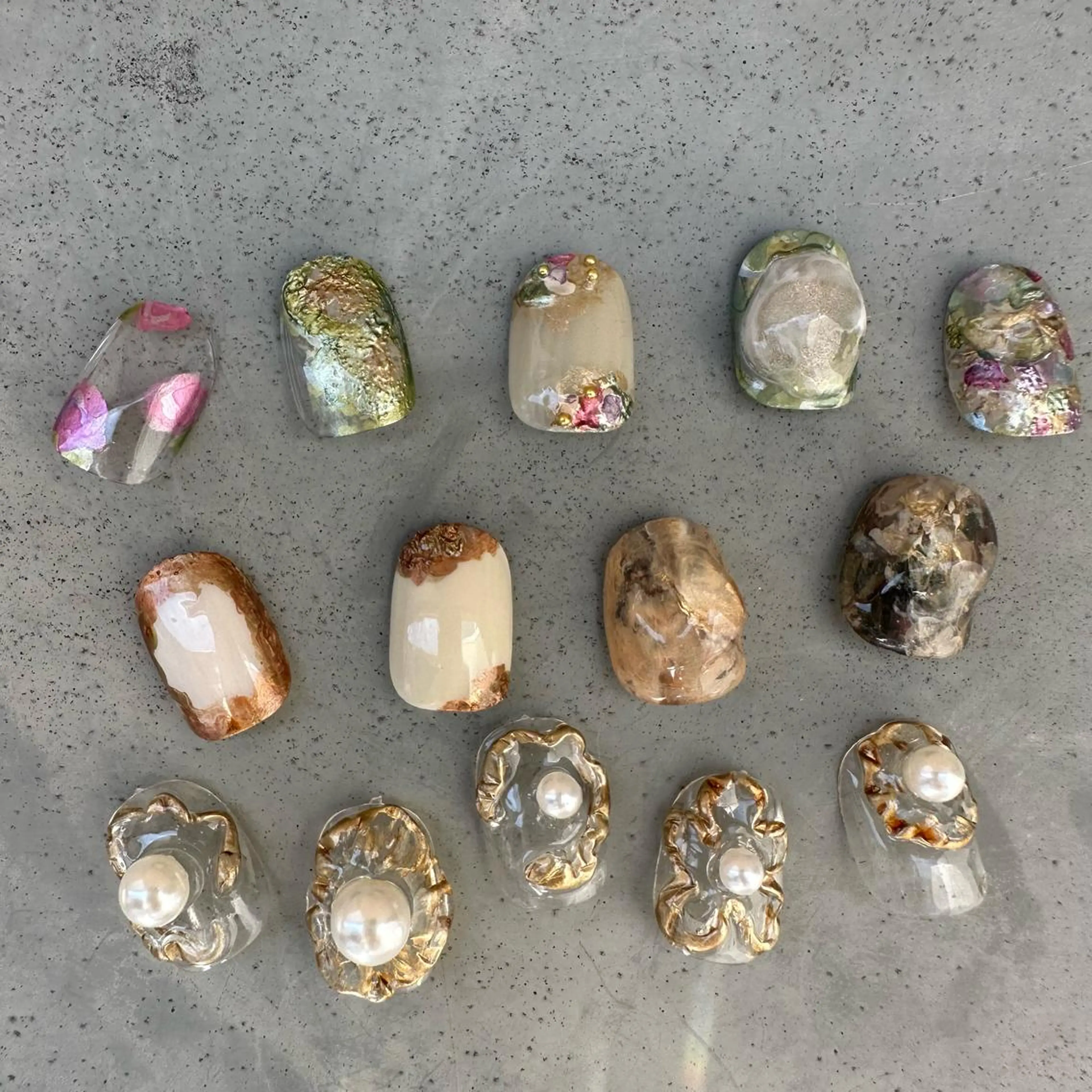 ネイル ハンドネイル mio _POHEURのネイルデザイン