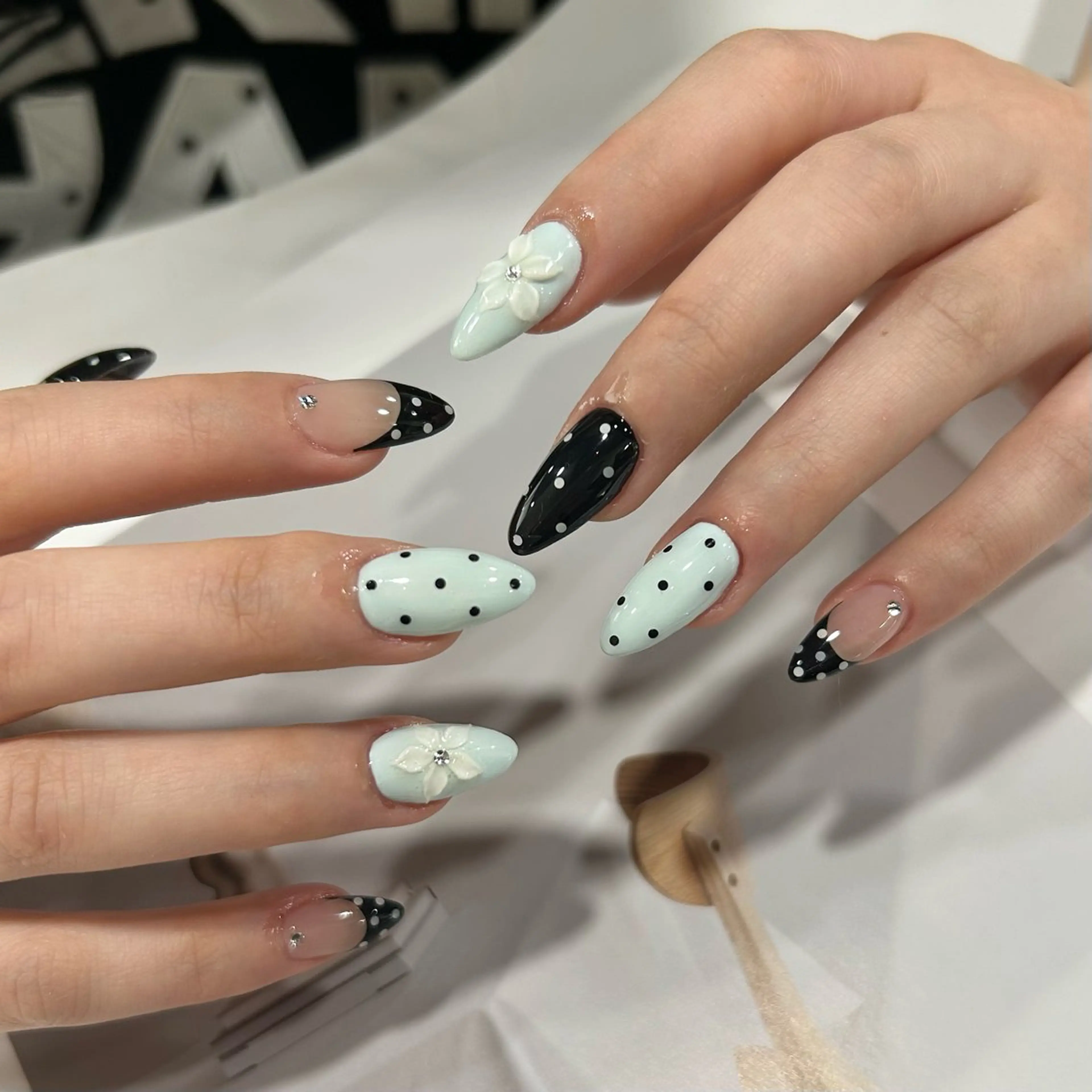 ネイル 持ち込み Allure 小山店 結咲(ゆいさ)のネイルデザイン