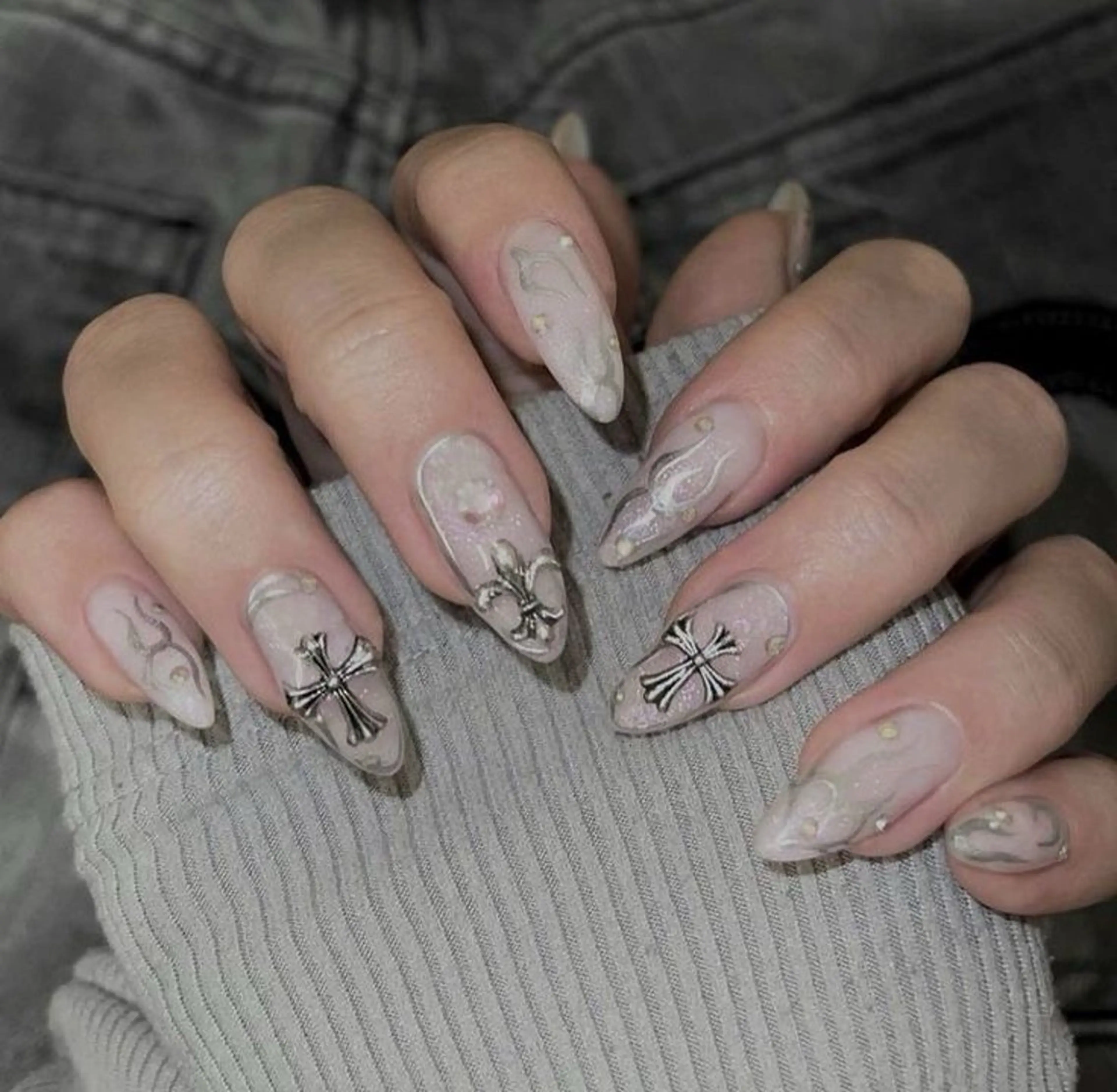 ネイル 韓国ネイル 持ち込み ニュアンスネイル ネイルチップ ハンドネイル RINN ANA.CHUOのネイルデザイン